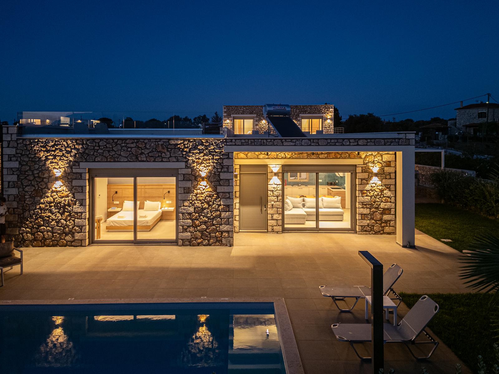 2 Bed, 3 Bath, HouseFor Sale, Chania, Crete