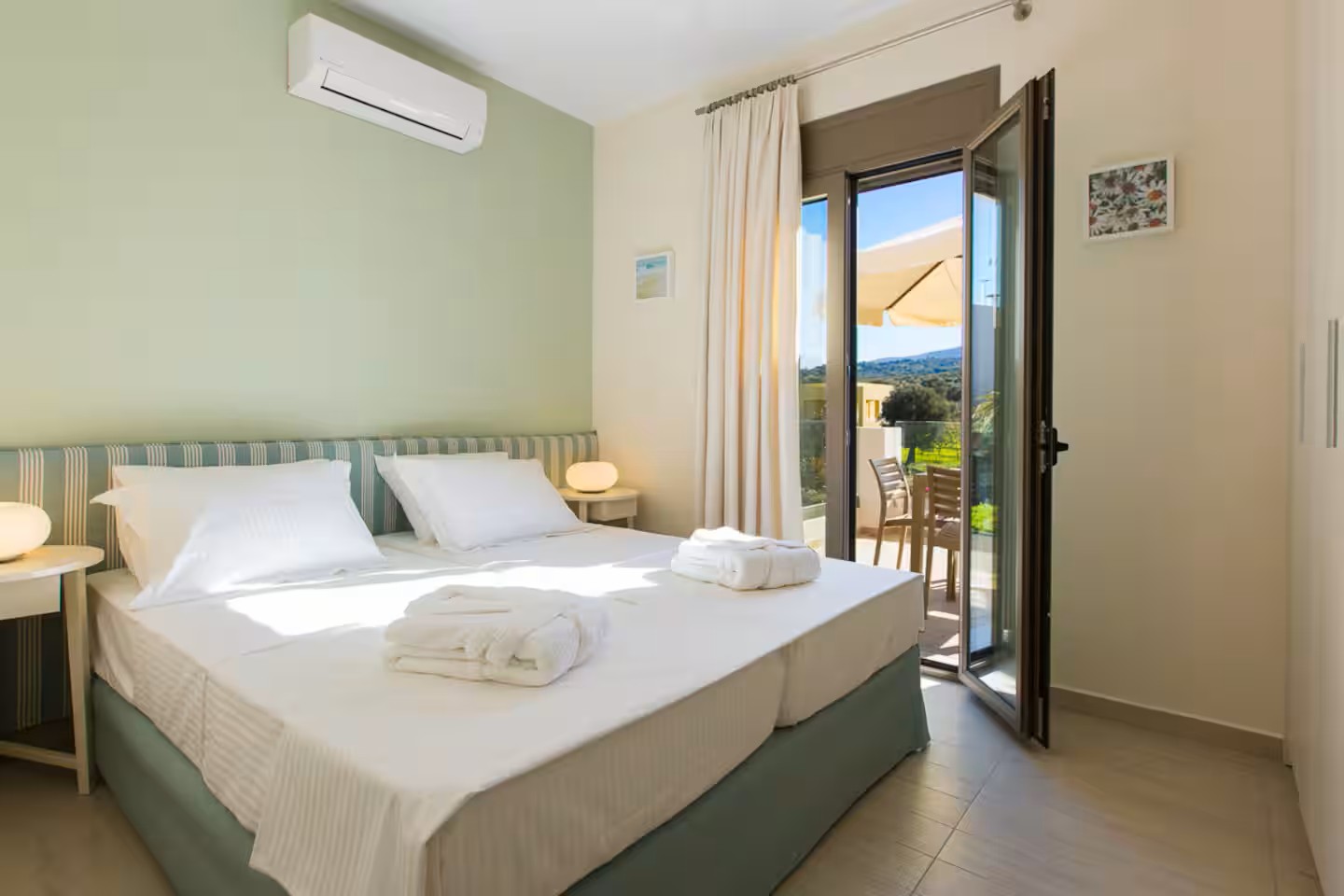 3 Bed, 2 Bath, HouseFor Sale, Rethymno, Crete, 74100