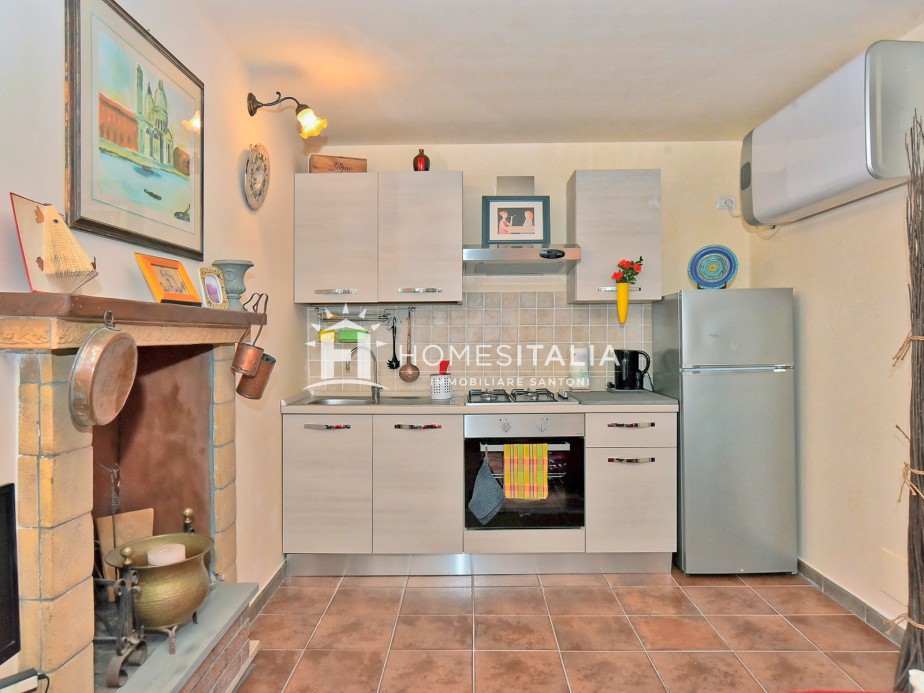 1 Bed, 1 Bath, ApartmentFor Sale, Lubriano, Viterbo, Latium