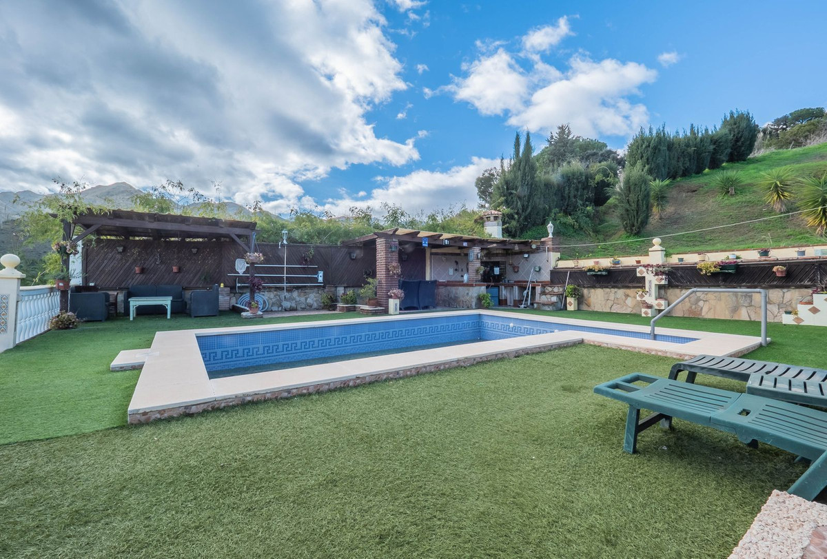 Alhaurín de la Torre, Malaga, 3 Bedrooms Bedrooms, ,3 BathroomsBathrooms,For Sale,R5274100