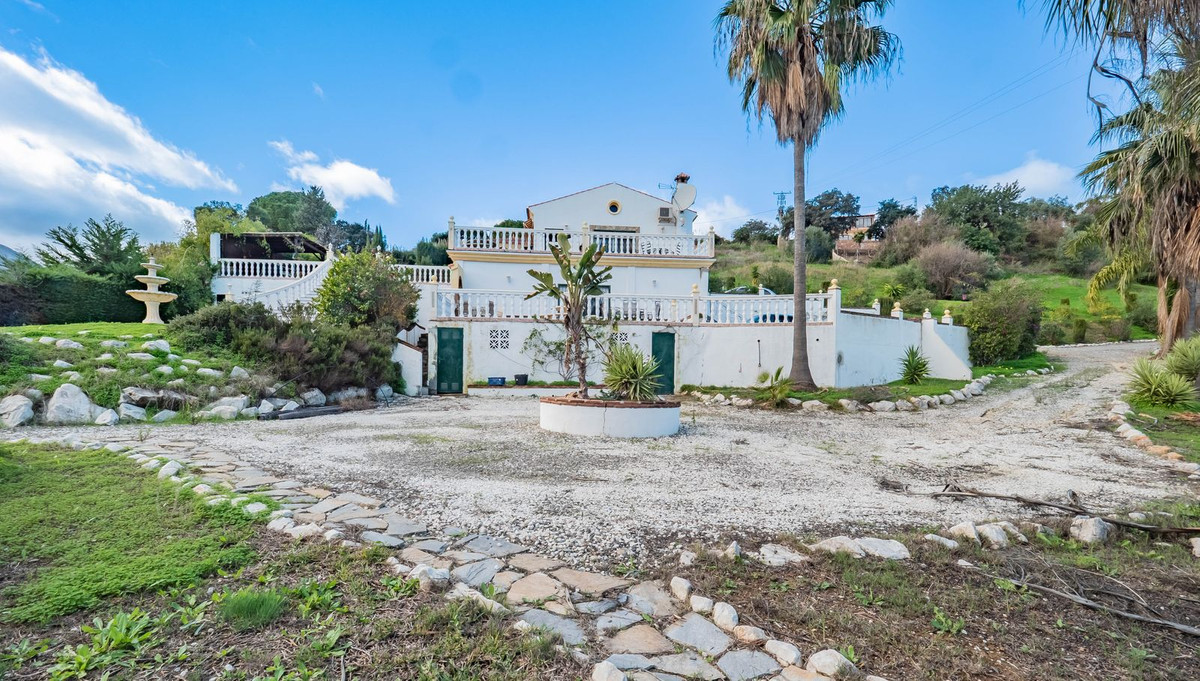 Alhaurín de la Torre, Malaga, 3 Bedrooms Bedrooms, ,3 BathroomsBathrooms,For Sale,R5274100