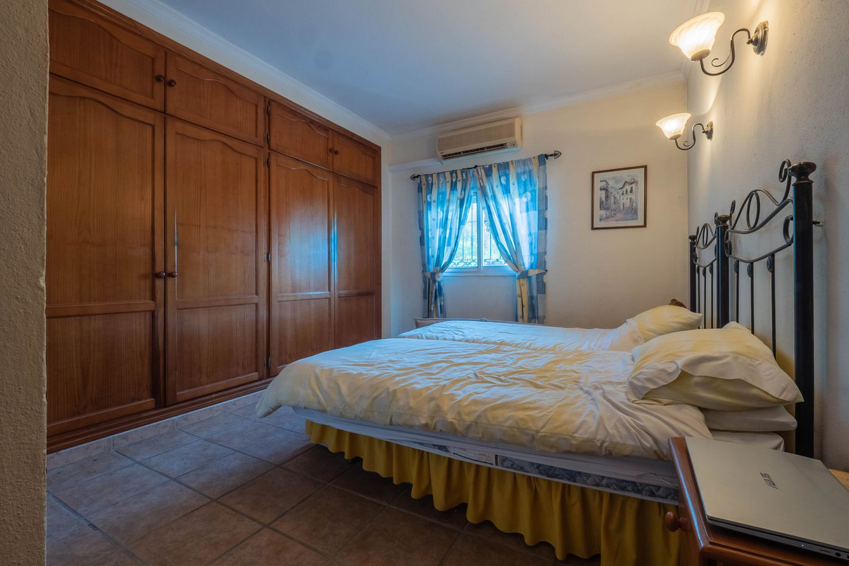 Alhaurín de la Torre, Malaga, 3 Bedrooms Bedrooms, ,3 BathroomsBathrooms,For Sale,R5274100