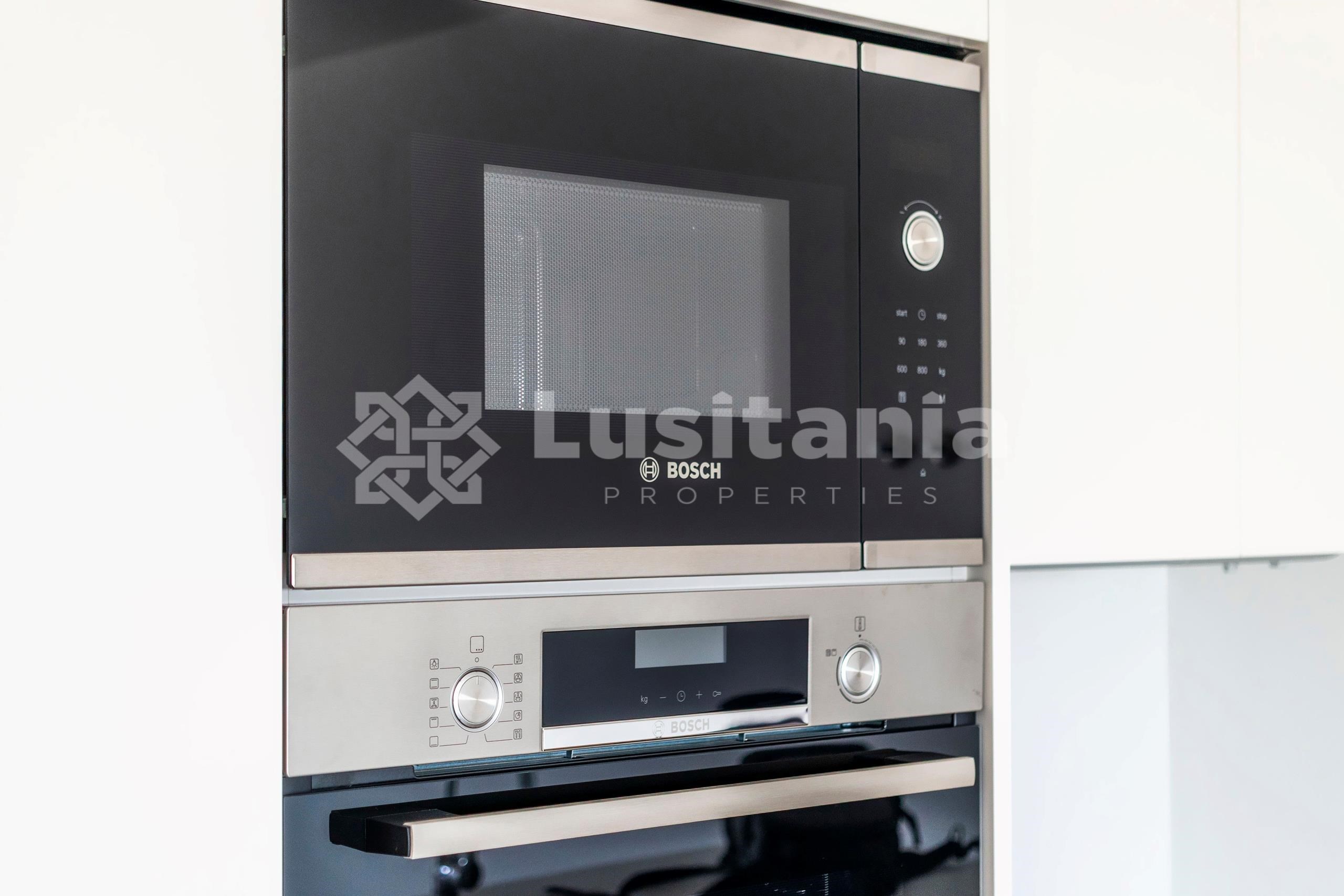 1 Bed, 1 Bath, ApartmentFor Sale, Faro, Faro, 8005-138