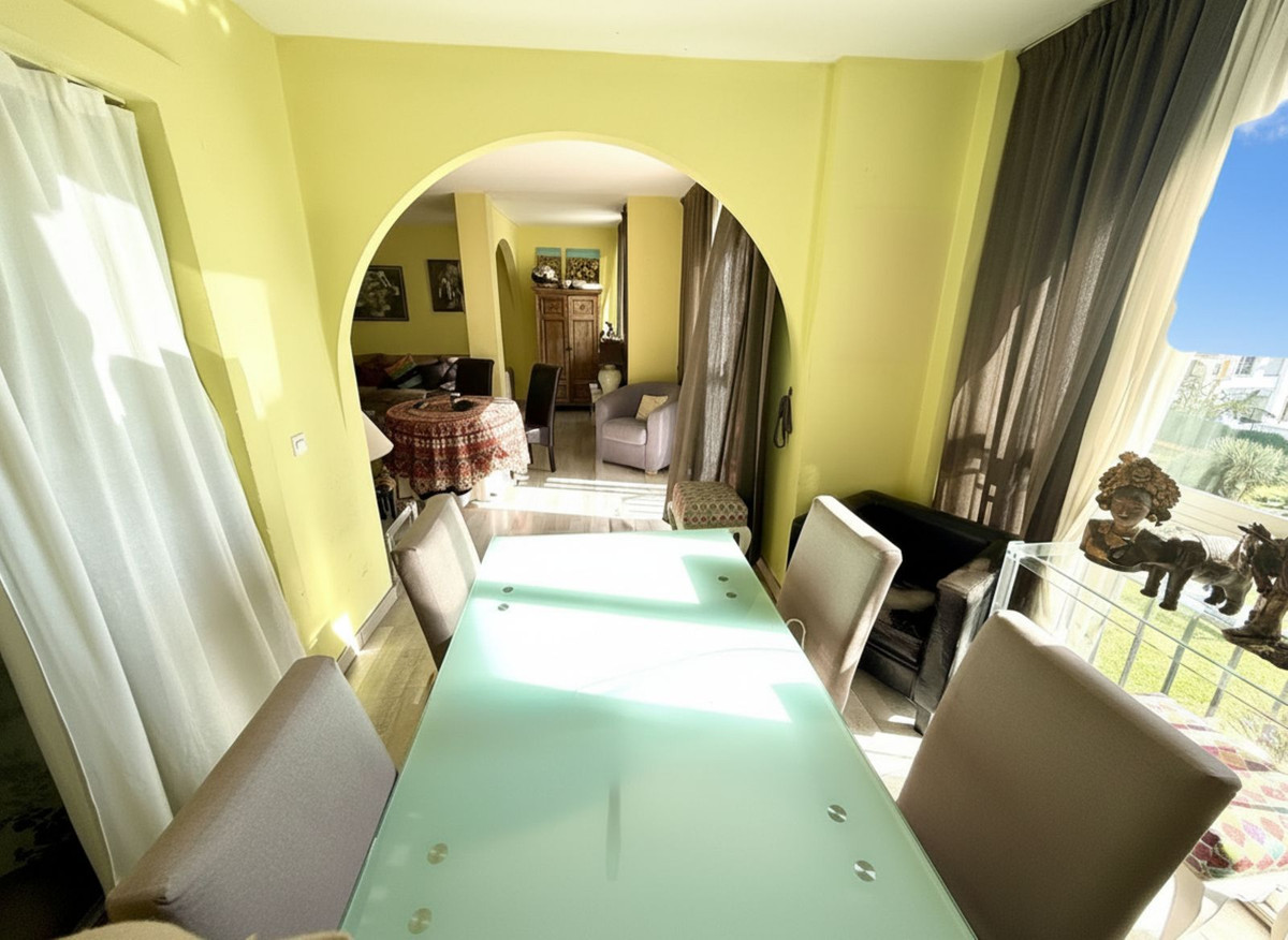 3 Bed, 1 Bath, ApartmentFor Sale, Diana Park, Malaga
