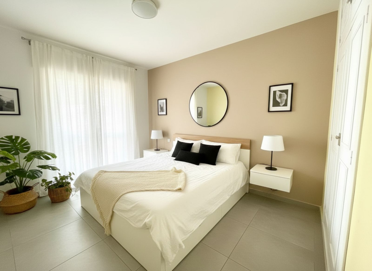 3 Bed, 1 Bath, ApartmentFor Sale, Diana Park, Malaga