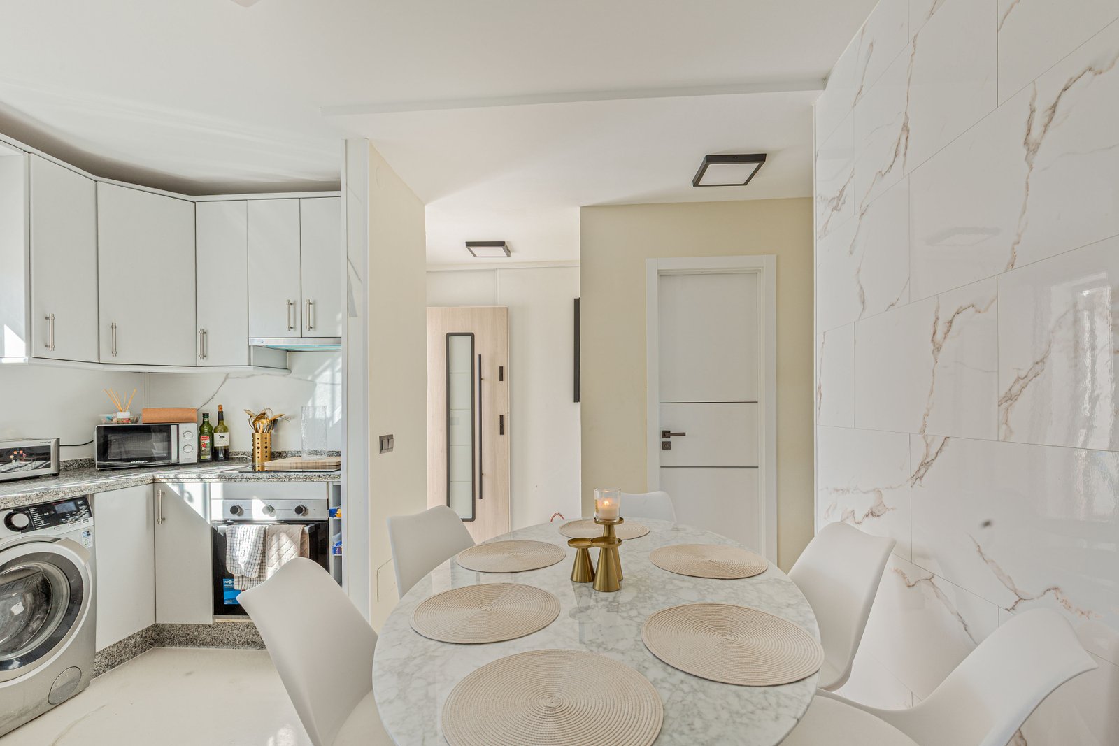 5 Bed, 3 Bath, HouseFor Sale, Manilva, Malaga