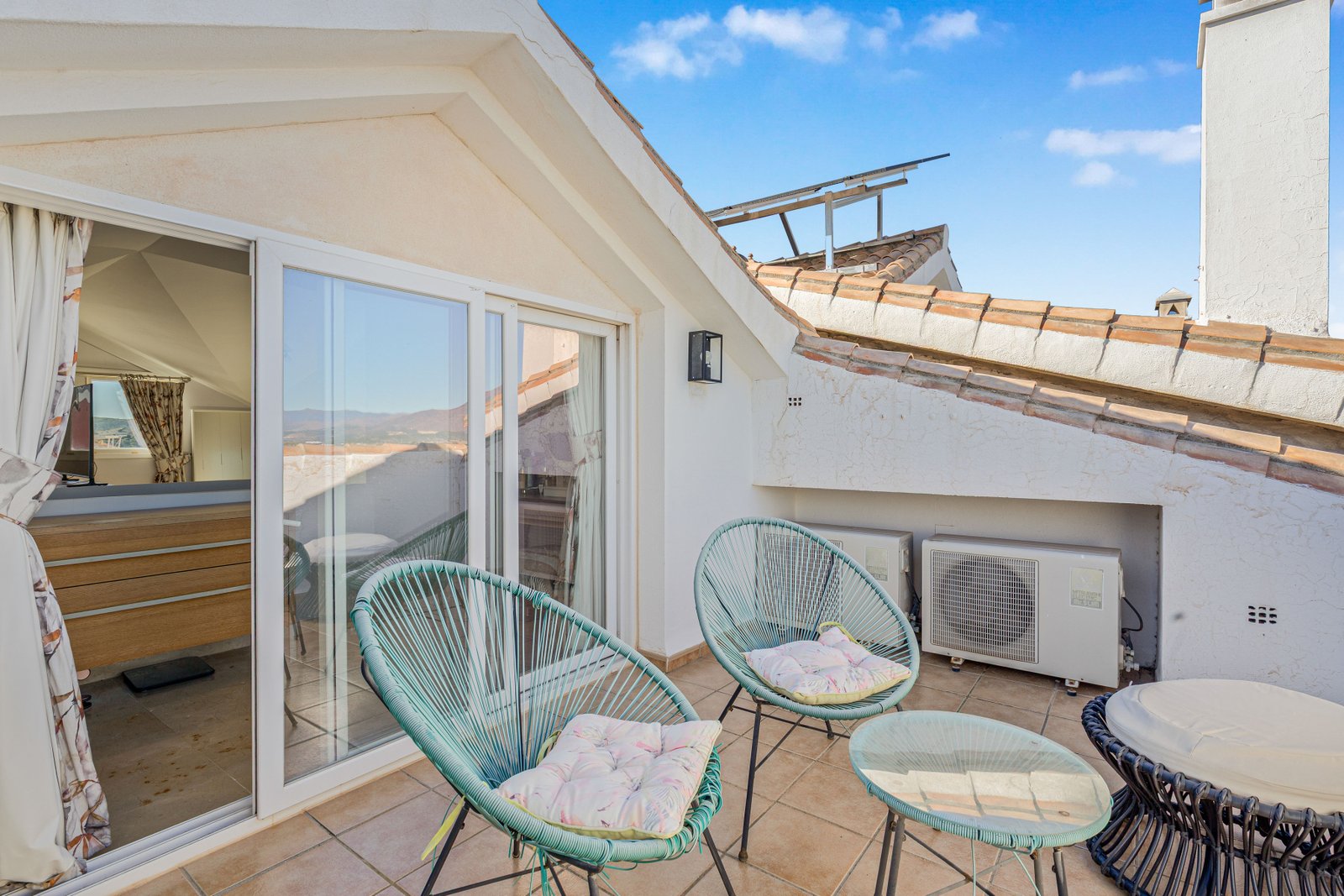 5 Bed, 3 Bath, HouseFor Sale, Manilva, Malaga