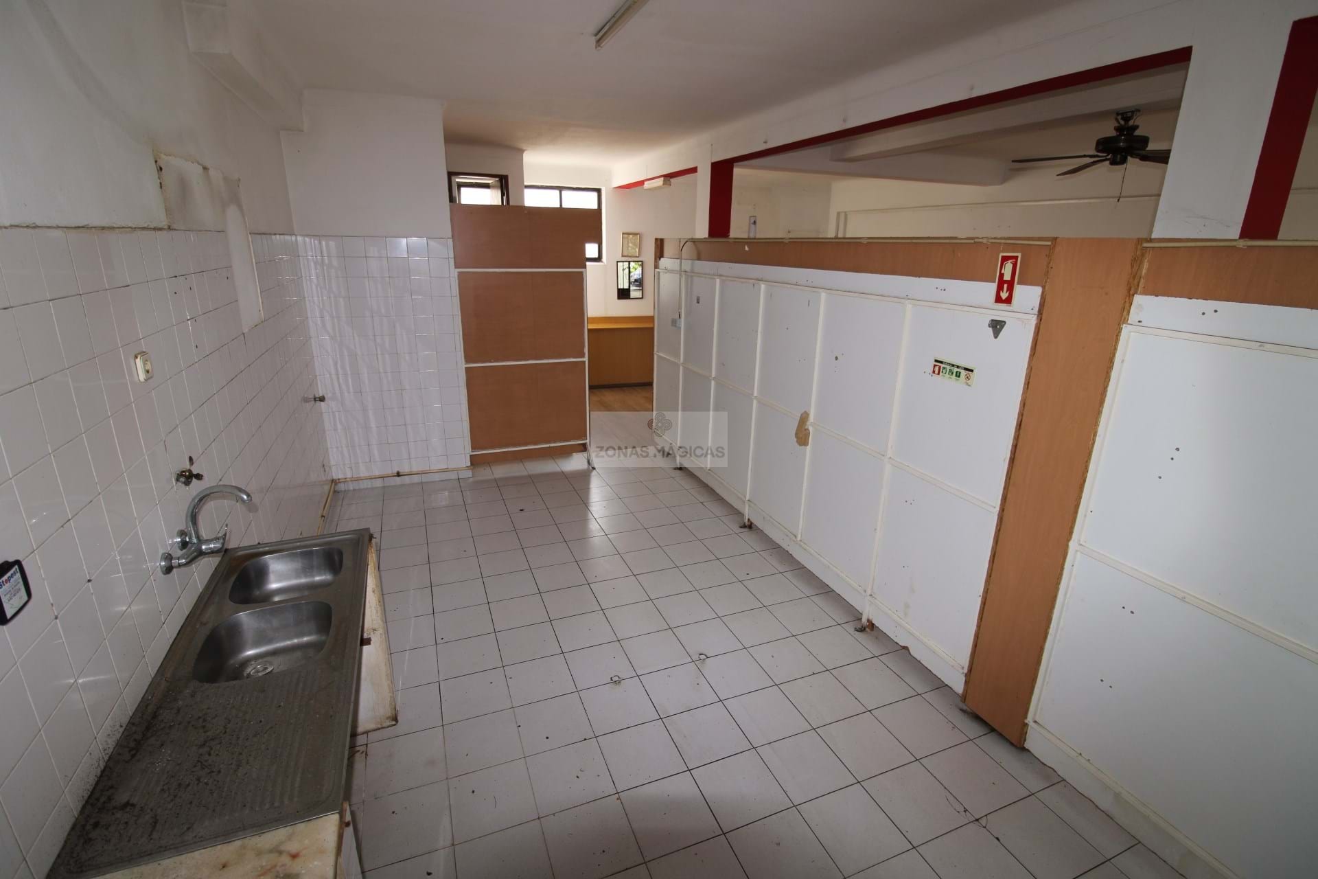 Commercial Property, For Sale