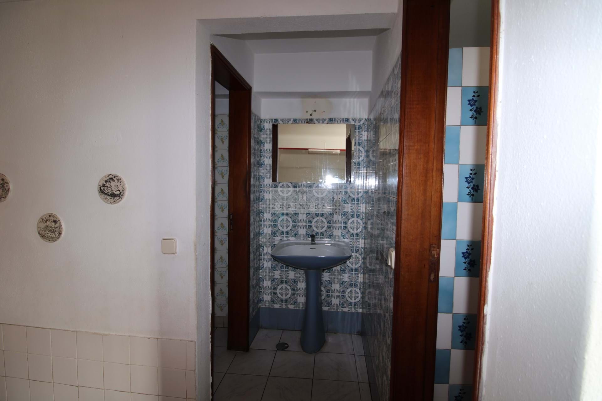 Commercial Property, For Sale