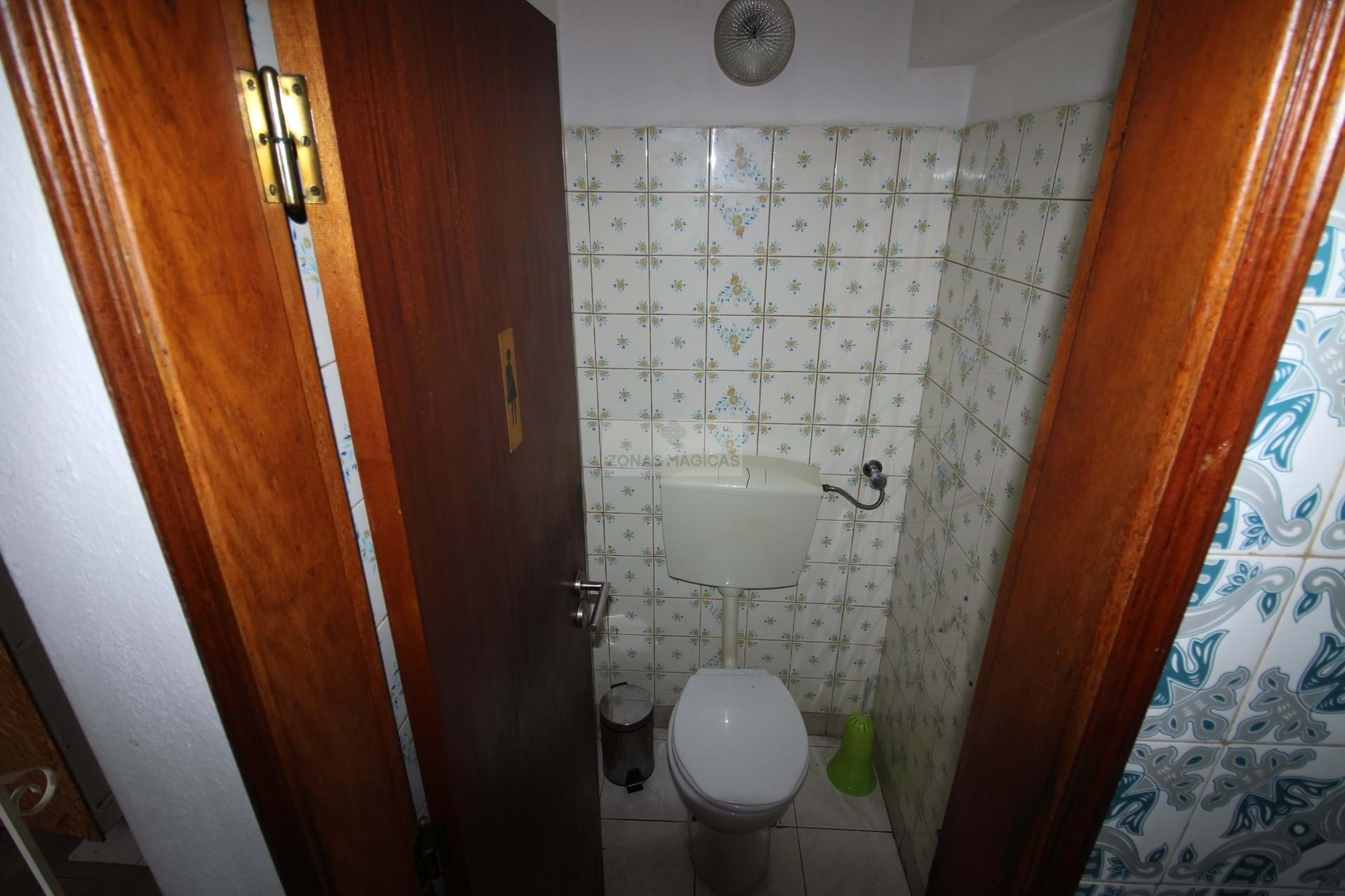 Commercial Property, For Sale