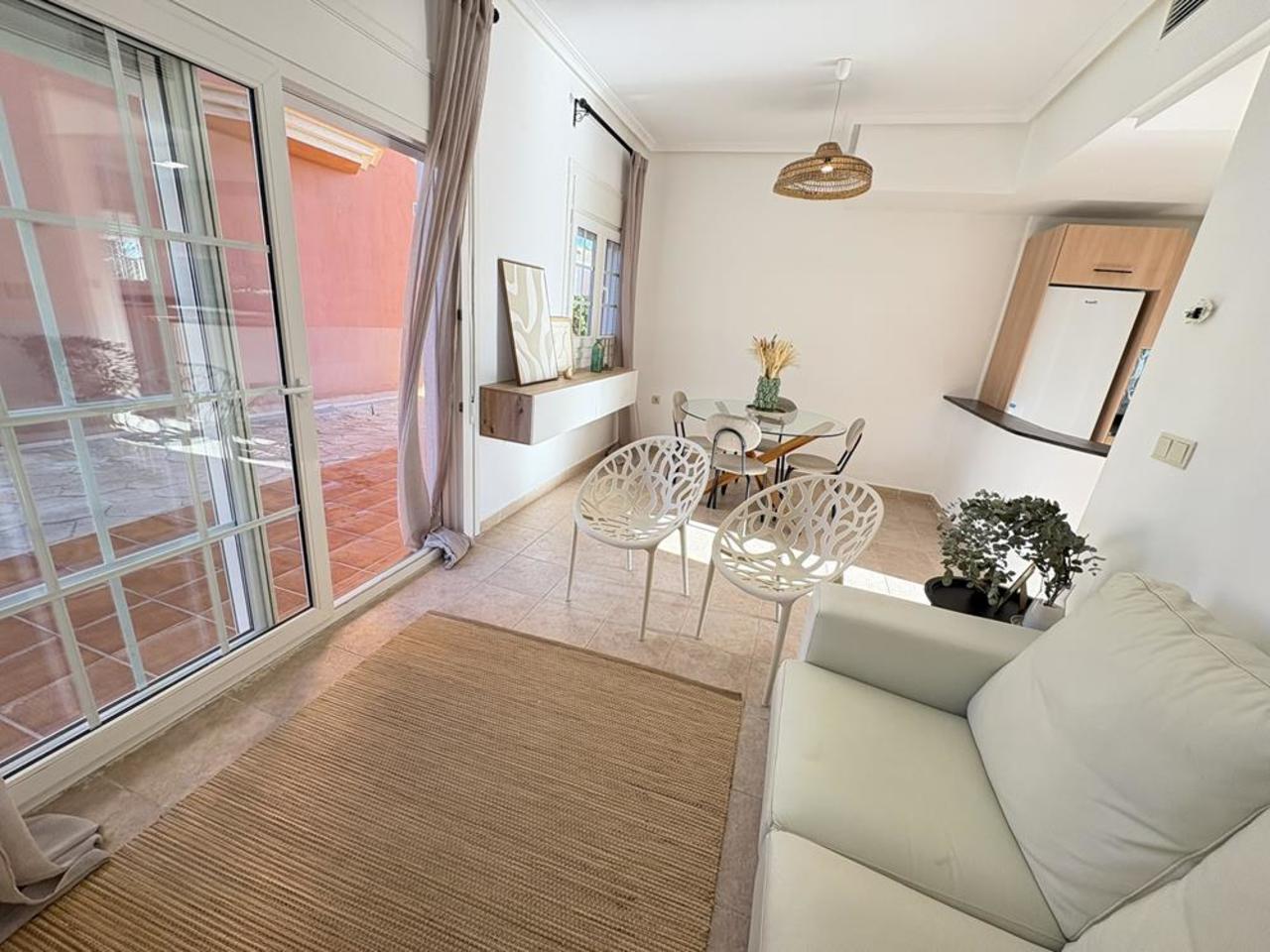 2 Bed, 2 Bath, HouseFor Sale, Altaona Golf and Country Village, Murcia