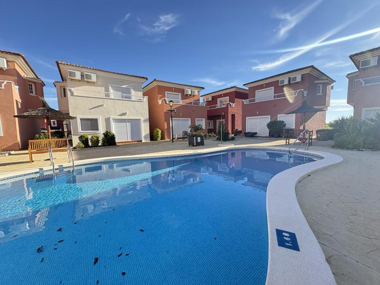 2 Bed, 2 Bath, HouseFor Sale, Altaona Golf and Country Village, Murcia