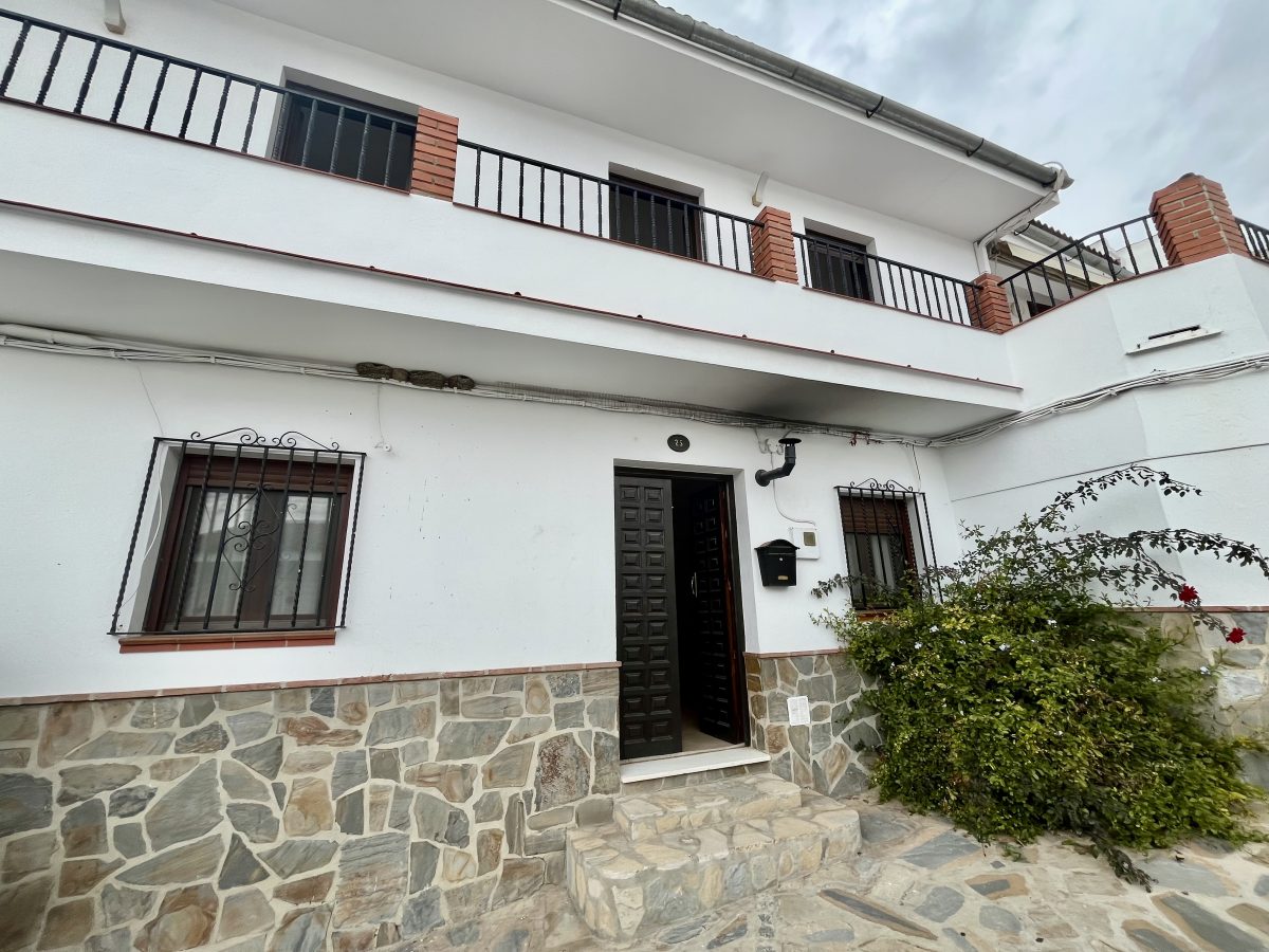 3 Bed, 2 Bath, HouseFor Sale, Montecorto, Andalucia