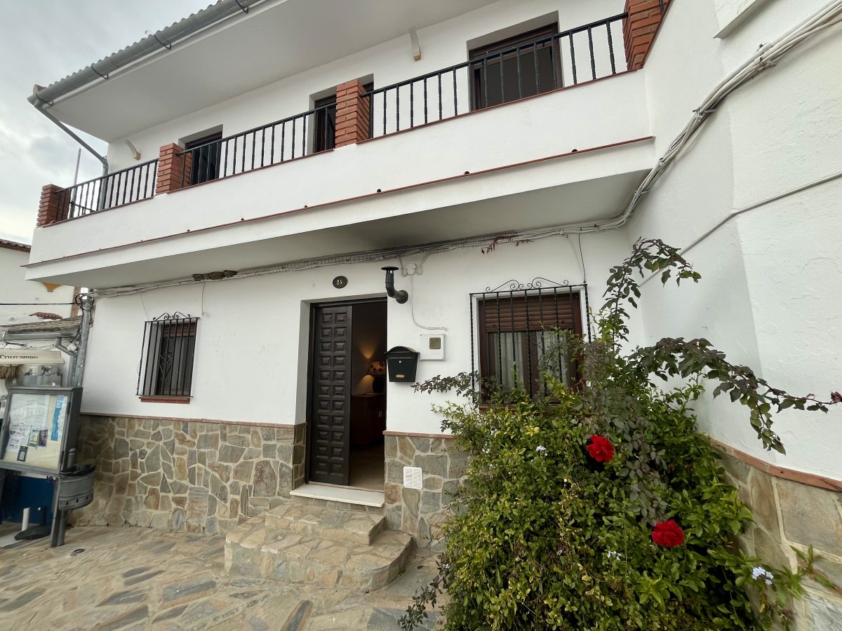 3 Bed, 2 Bath, HouseFor Sale, Montecorto, Andalucia