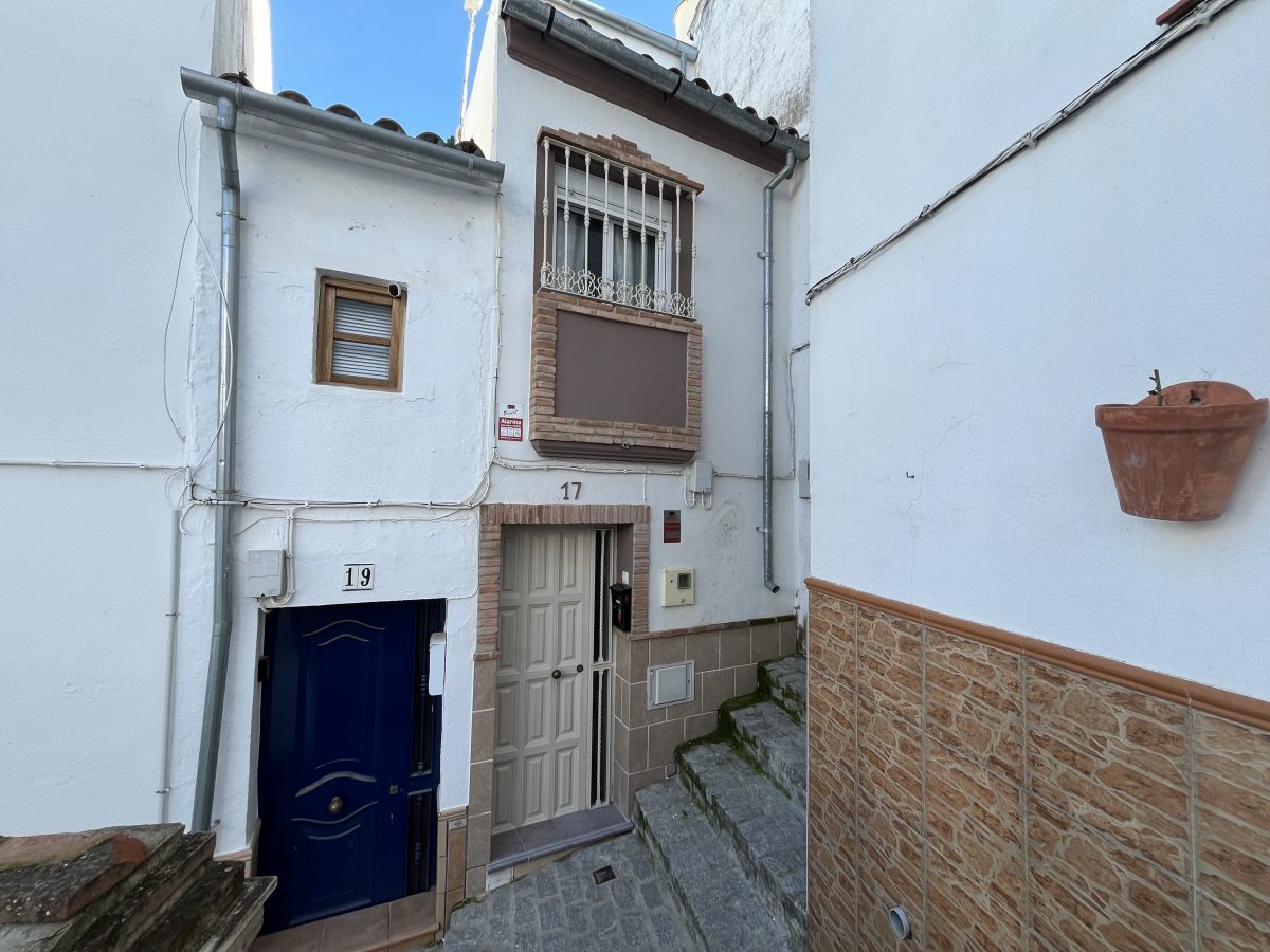 2 Bed, 1 Bath, HouseFor Sale, Olvera, Andalucia