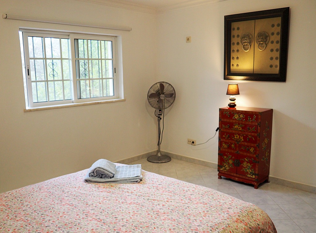 3 Bed, 2 Bath, HouseFor Sale, Loulé, 8100