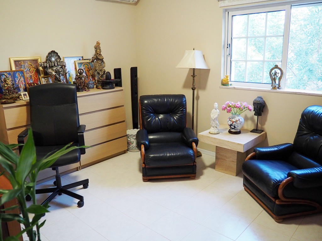 3 Bed, 2 Bath, HouseFor Sale, Loulé, 8100