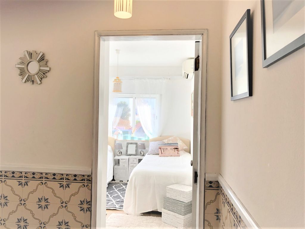 2 Bed, 1 Bath, ApartmentFor Sale, Lagos, 8600 164 2 Bed, 1 Bath, ApartmentFor Sale, Lagos, 8600 164