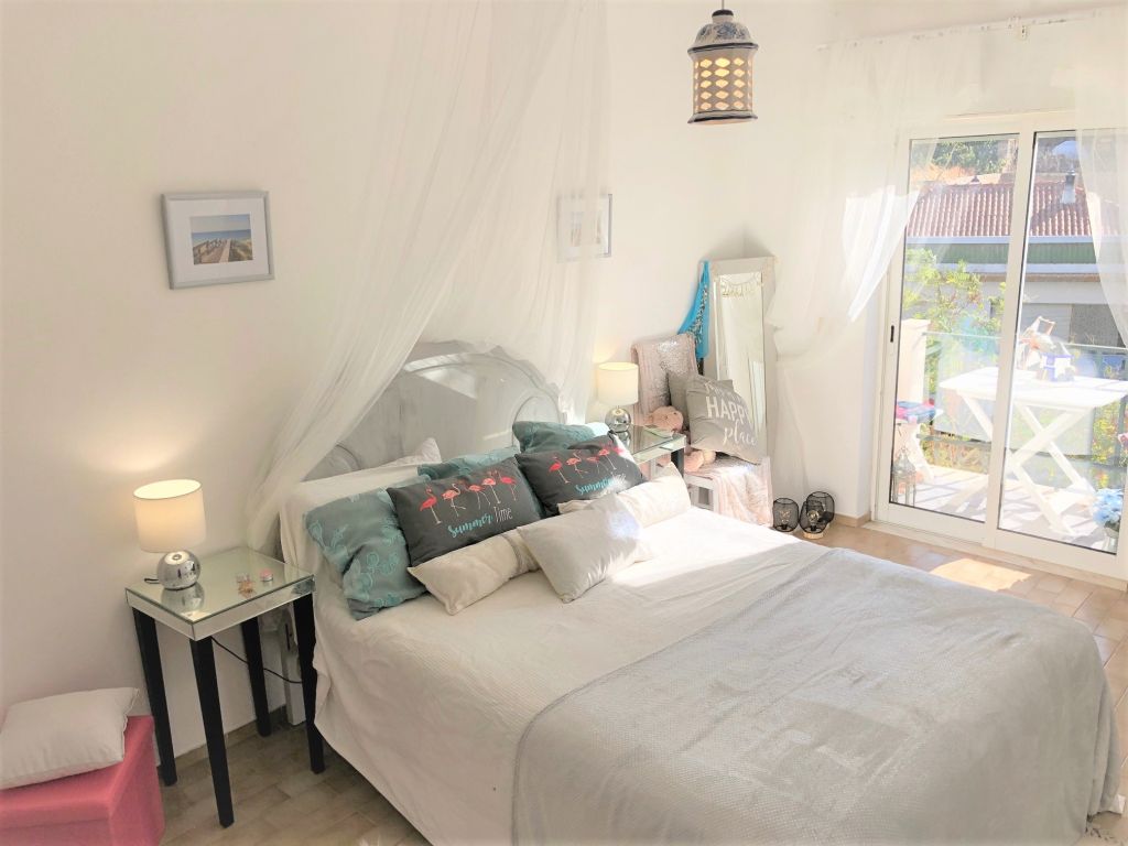 2 Bed, 1 Bath, ApartmentFor Sale, Lagos, 8600 164 2 Bed, 1 Bath, ApartmentFor Sale, Lagos, 8600 164