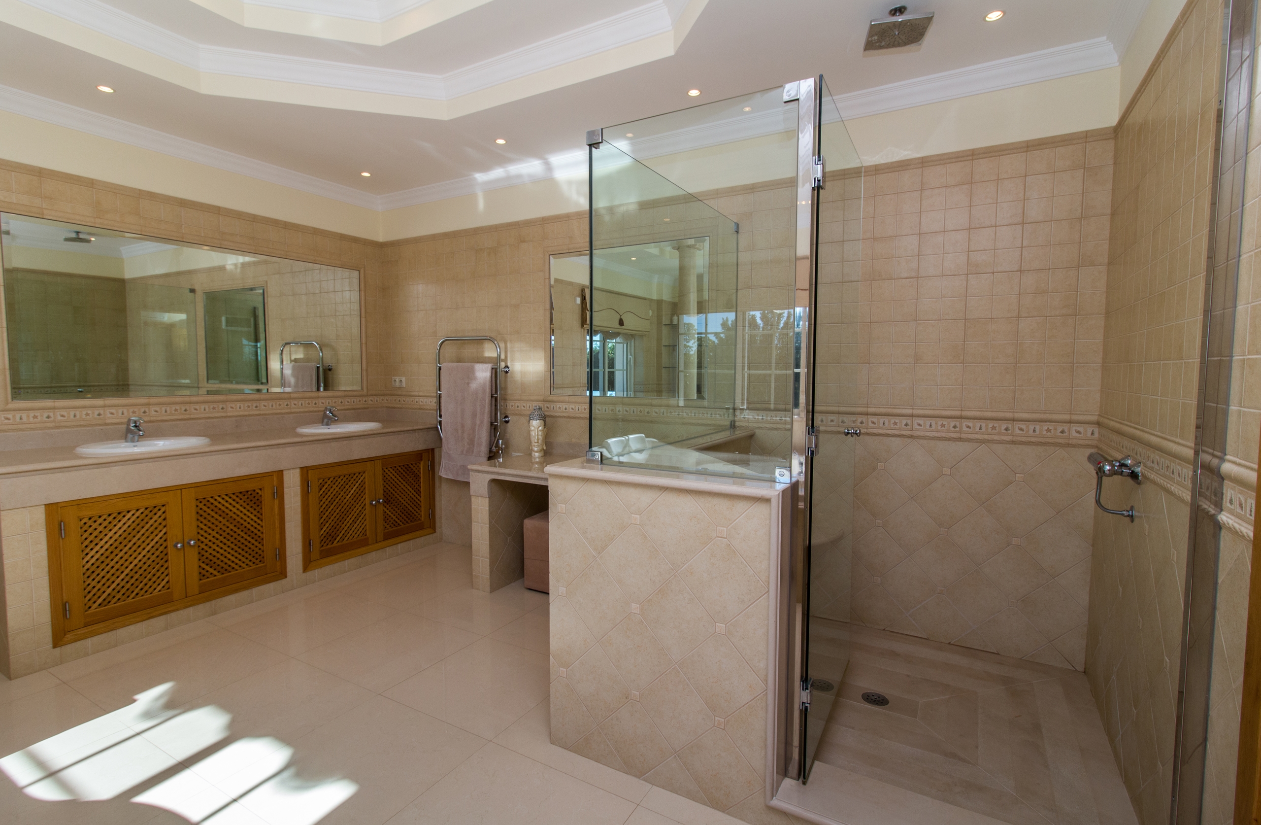 4 Bed, 4 Bath, HouseFor Sale, Olhão, Faro 4 Bed, 4 Bath, HouseFor Sale, Olhão, Faro