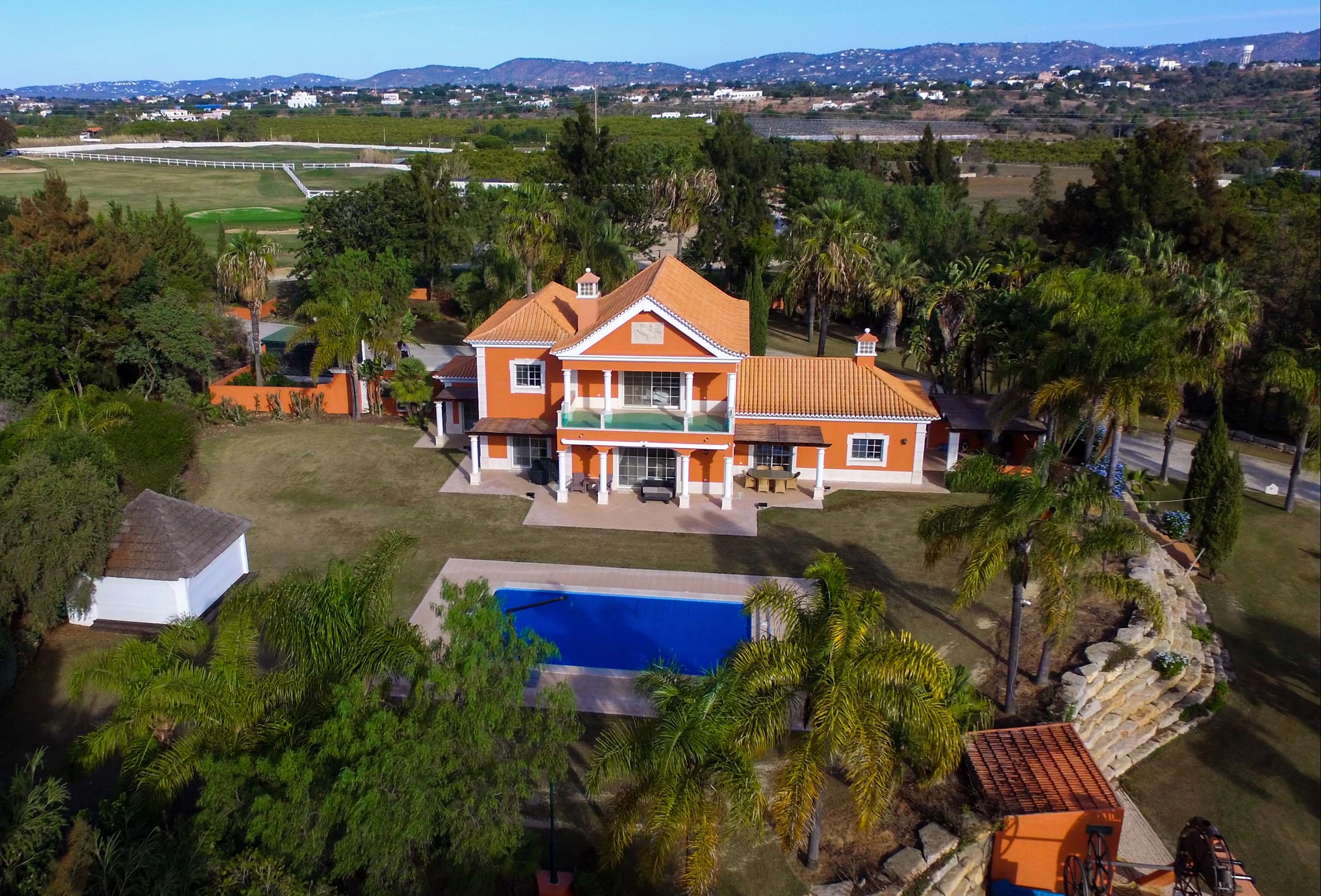 4 Bed, 4 Bath, HouseFor Sale, Olhão, Faro 4 Bed, 4 Bath, HouseFor Sale, Olhão, Faro