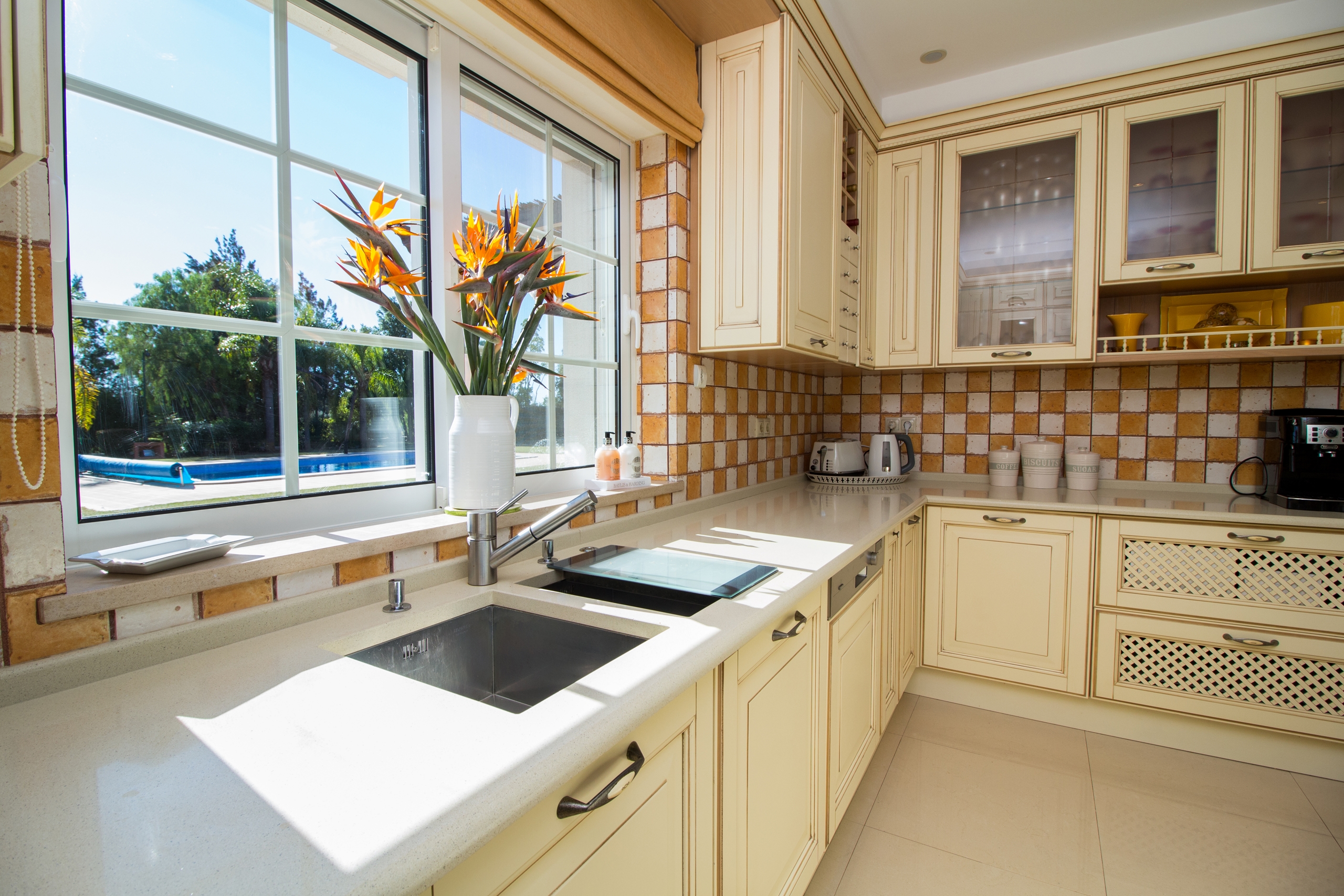 4 Bed, 4 Bath, HouseFor Sale, Olhão, Faro 4 Bed, 4 Bath, HouseFor Sale, Olhão, Faro