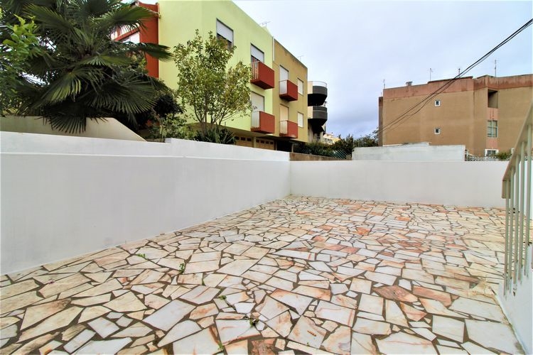 Portimão, Faro, 8500-001, 2 Bedrooms Bedrooms, ,1 BathroomBathrooms,Flats / Apartments,For Sale,R11-0021 Portimão, Faro, 8500-001, 2 Bedrooms Bedrooms, ,1 BathroomBathrooms,Flats / Apartments,For Sale,R11-0021