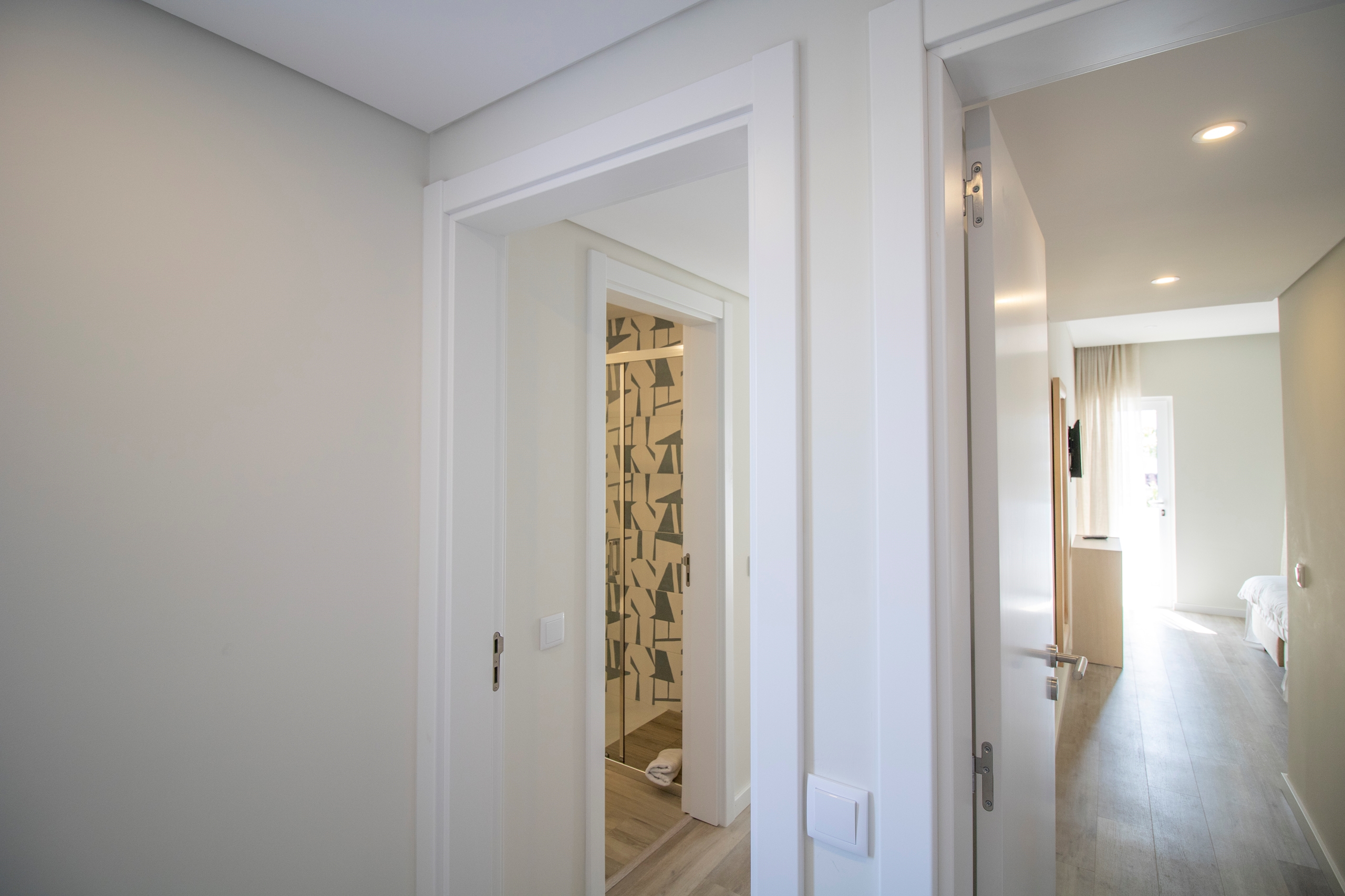 Lagos, Faro, 8600-785, 2 Bedrooms Bedrooms, ,2 BathroomsBathrooms,Houses / Villas,For Sale,R11-0023-VB