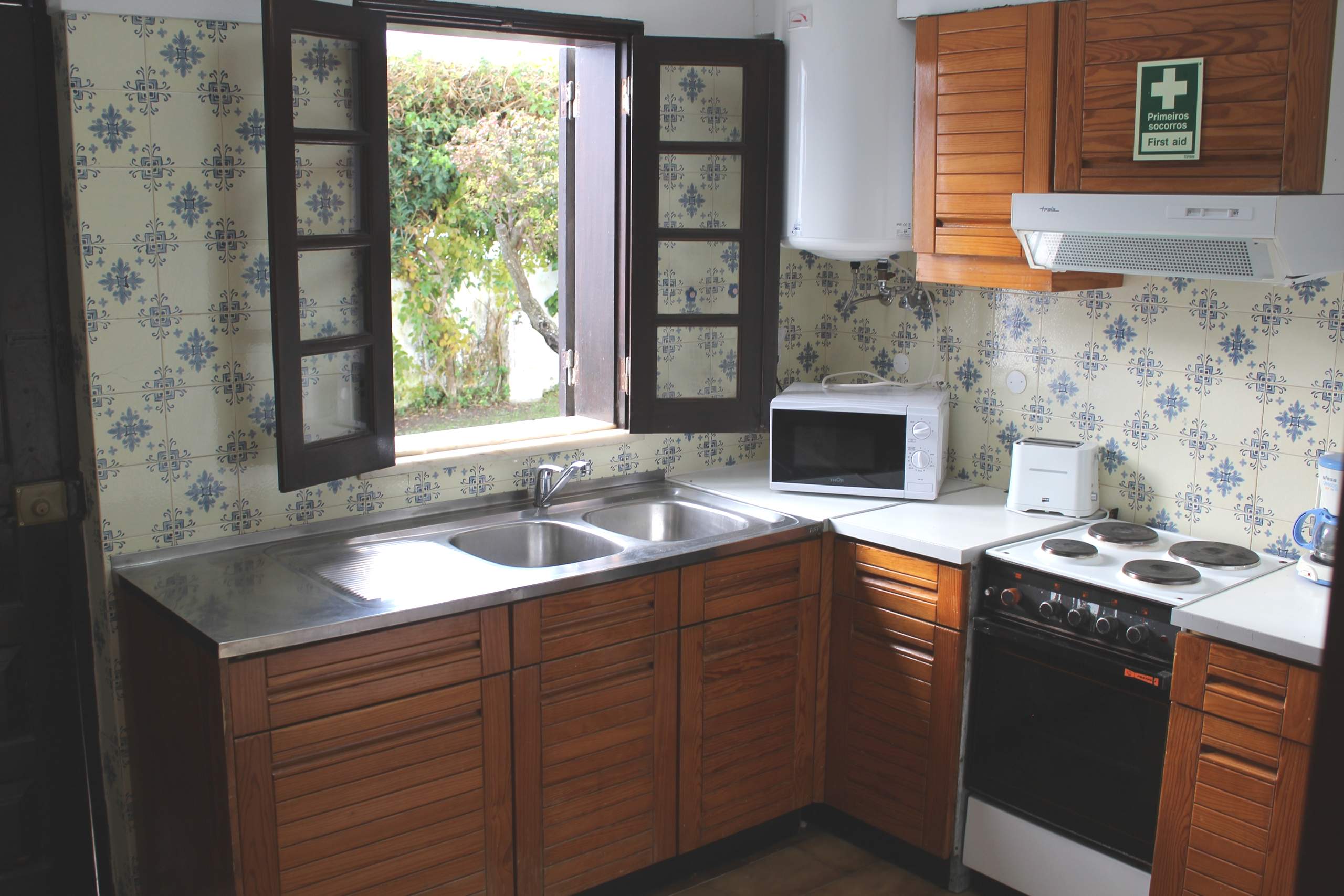 14 Bed, 9 Bath, HouseFor Sale, Albufeira, Faro 14 Bed, 9 Bath, HouseFor Sale, Albufeira, Faro