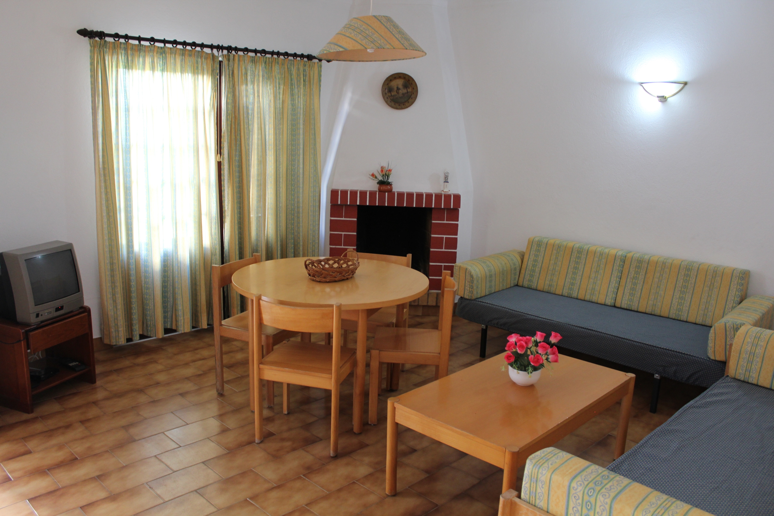 14 Bed, 9 Bath, HouseFor Sale, Albufeira, Faro 14 Bed, 9 Bath, HouseFor Sale, Albufeira, Faro