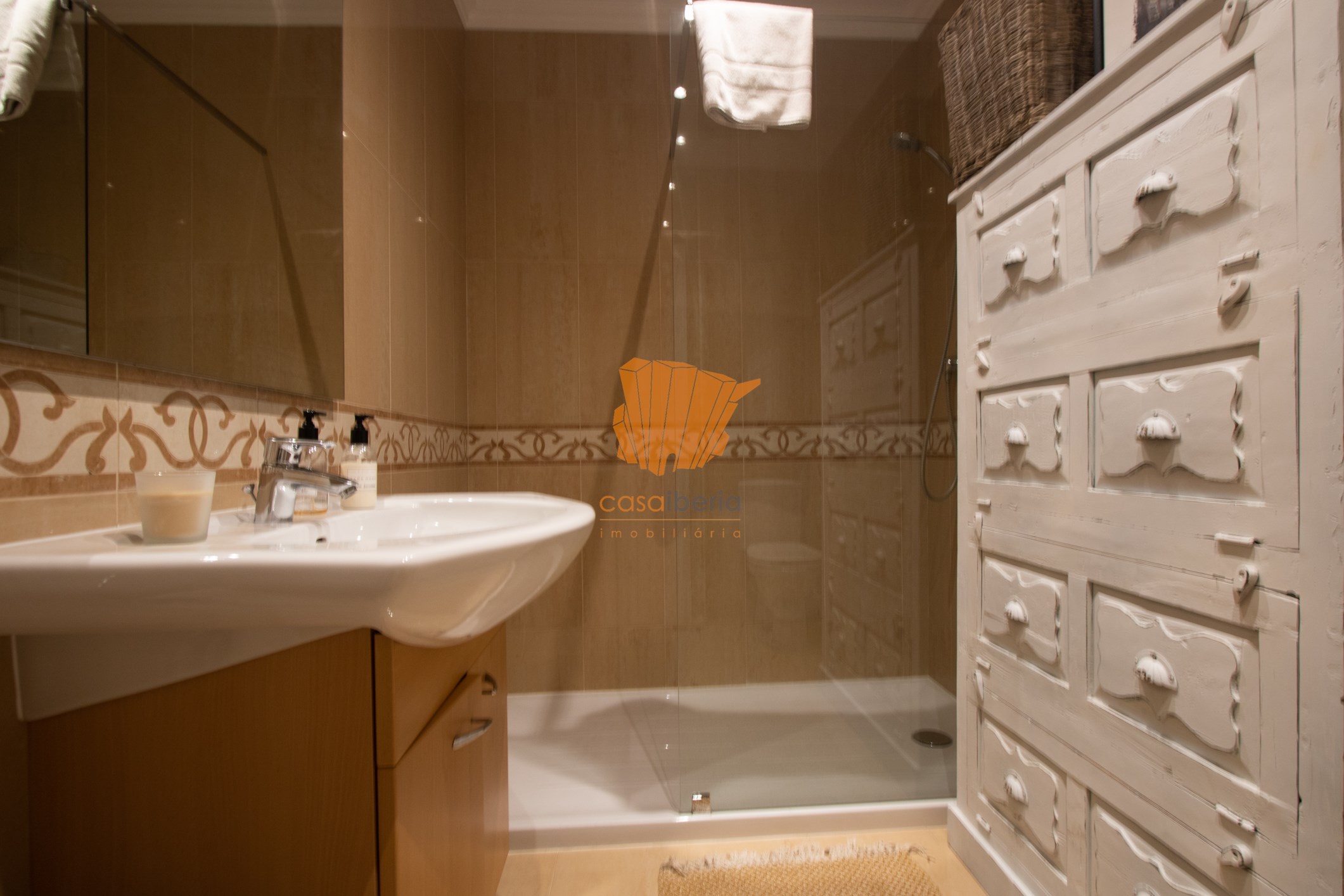 Ferragudo, Faro, 1 Bedroom Bedrooms, ,3 BathroomsBathrooms,Flats / Apartments,For Sale,18375-3108