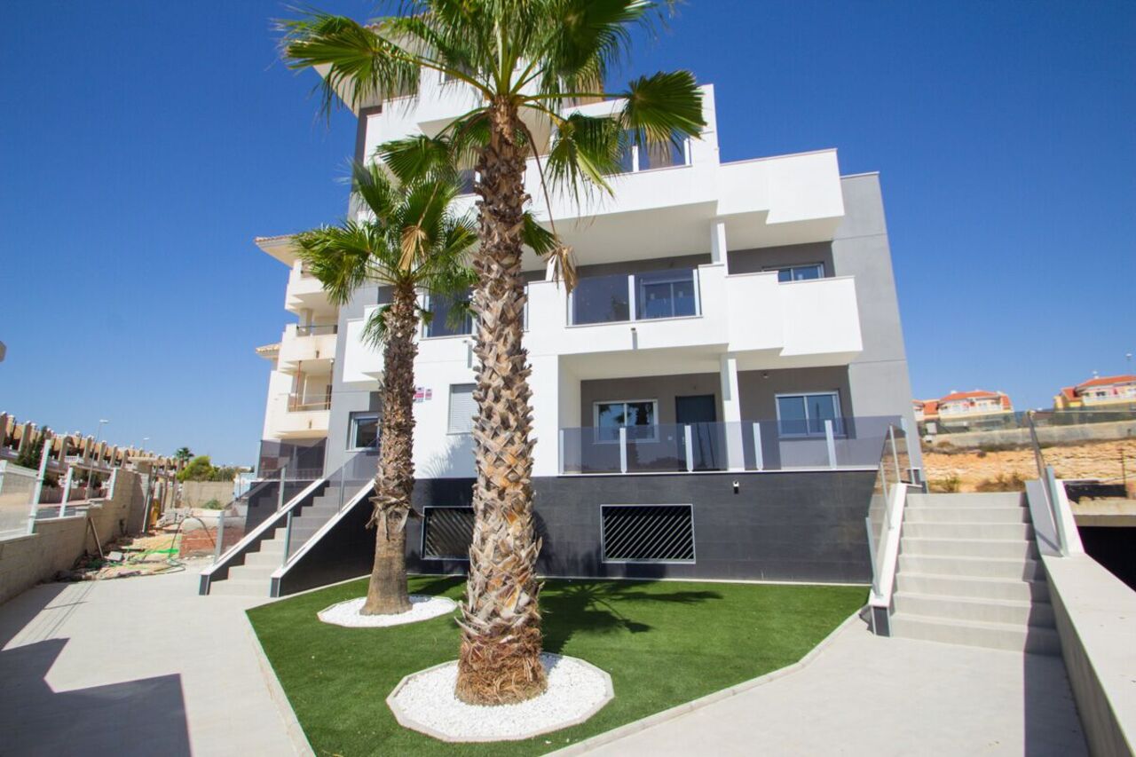 2 Bed, 2 Bath, ApartmentFor Sale, Orihuela, Alicante