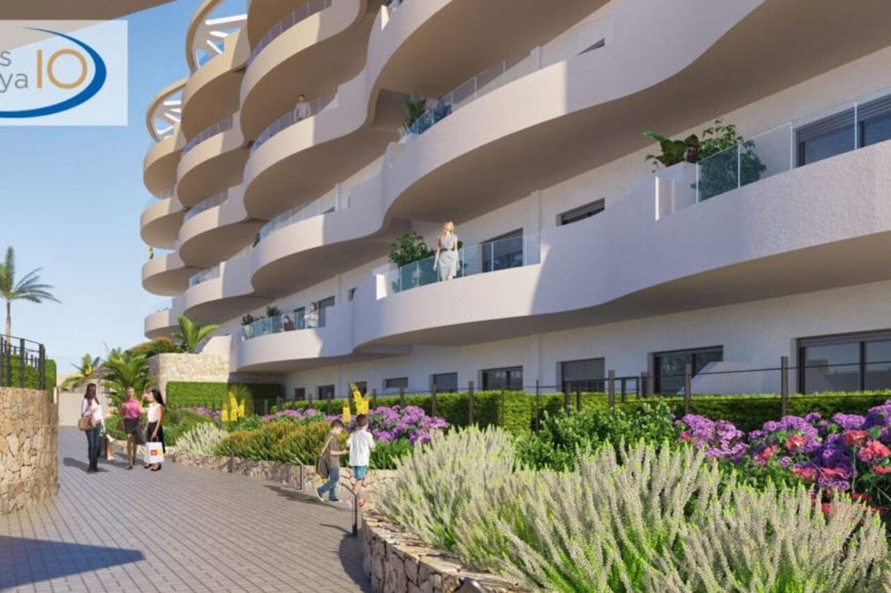 2 Bed, 1 Bath, ApartmentFor Sale, Arenales del Sol, Alicante