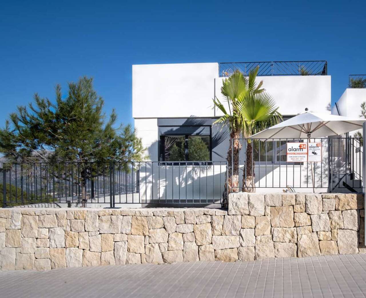 3 Bed, 2 Bath, HouseFor Sale, Polop, Alicante