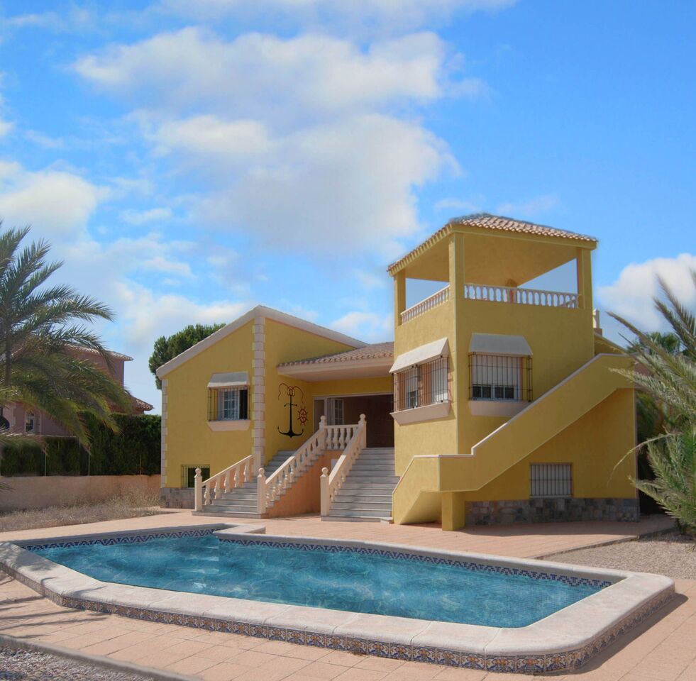 3 Bed, 2 Bath, HouseFor Sale, La Manga Del Mar Menor, Murcia