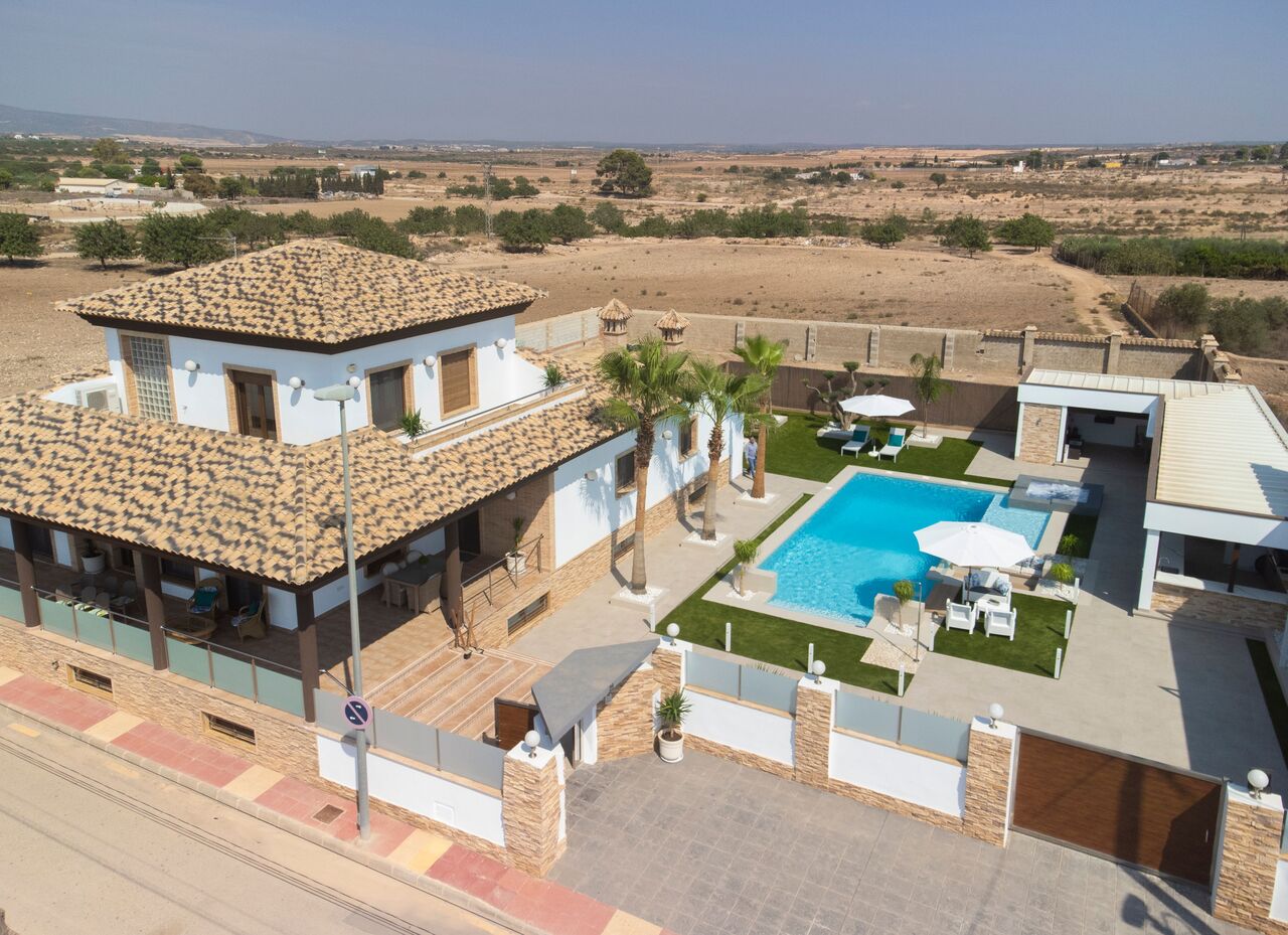 4 Bed, 3 Bath, HouseFor Sale, Avileses, Murcia