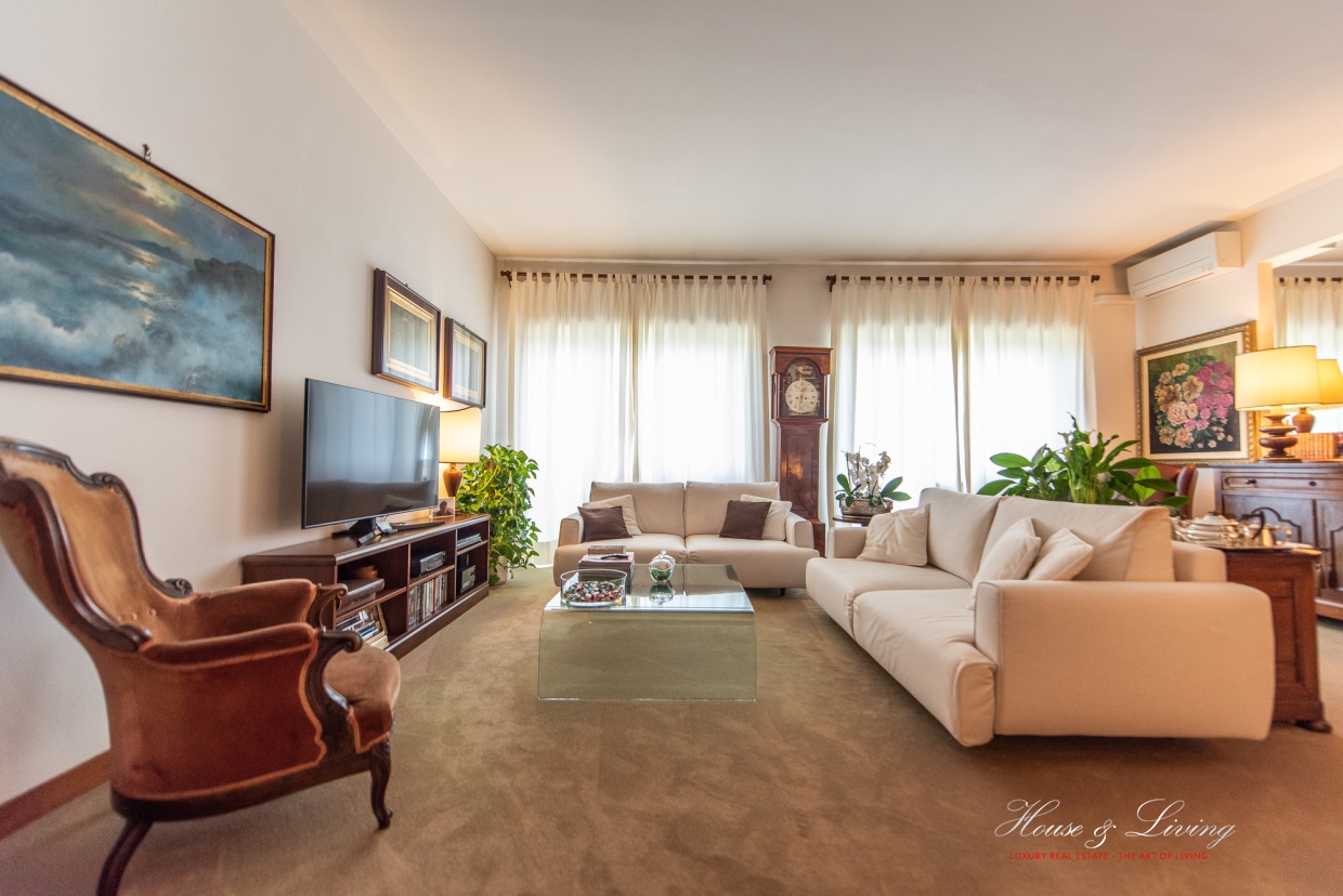 3 Bed, ApartmentFor Sale, Torino, Torino, Piemonte