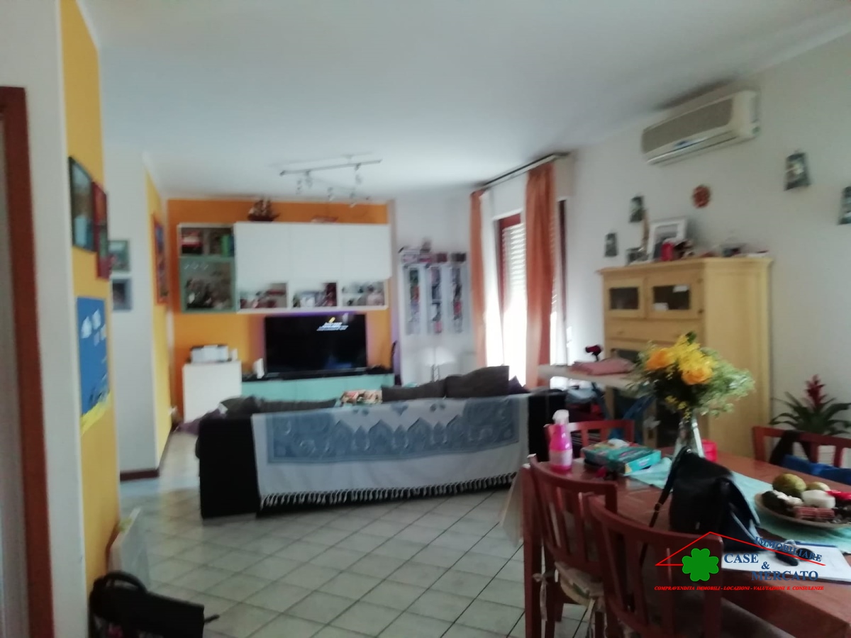 2 Bed, ApartmentFor Sale, Nave, Lucca, Toscana