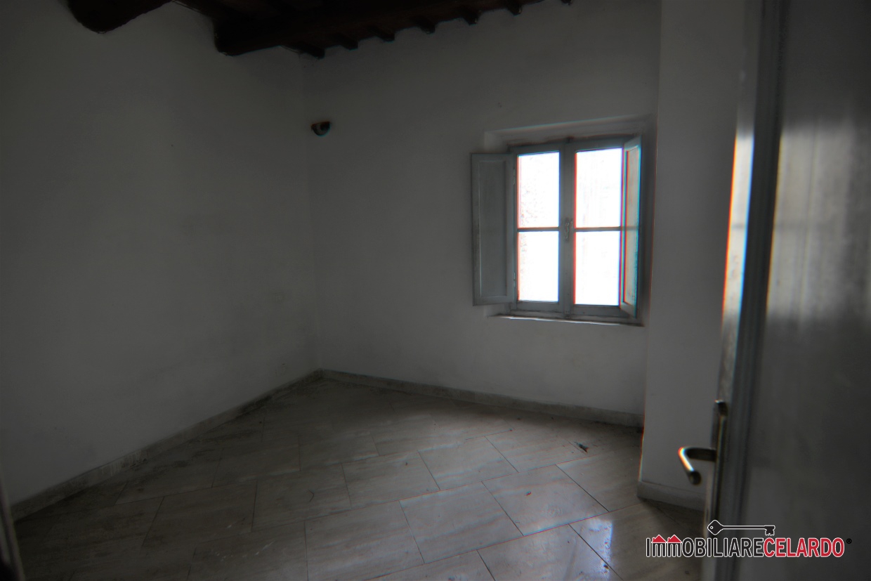 2 Bed, ApartmentFor Sale, Siena, Toscana