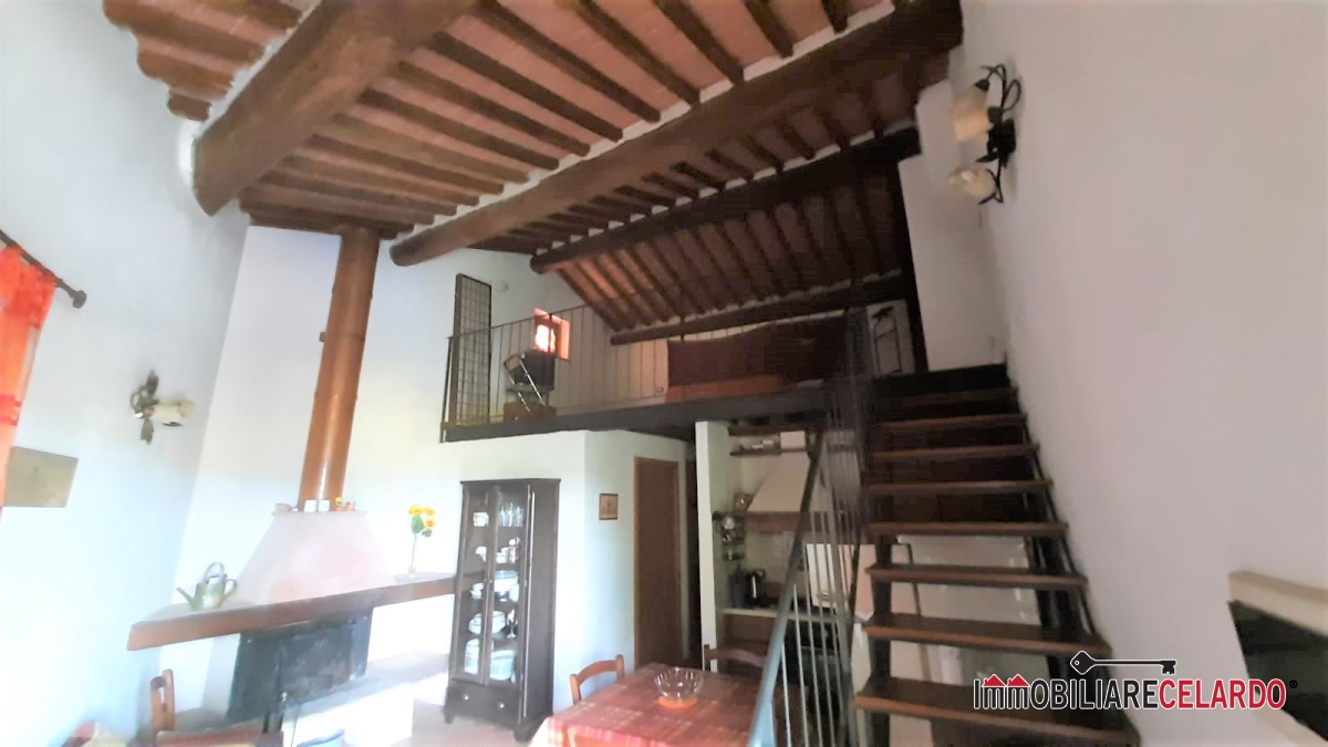 2 Bed, ApartmentFor Sale, Radicondoli, Siena, Toscana