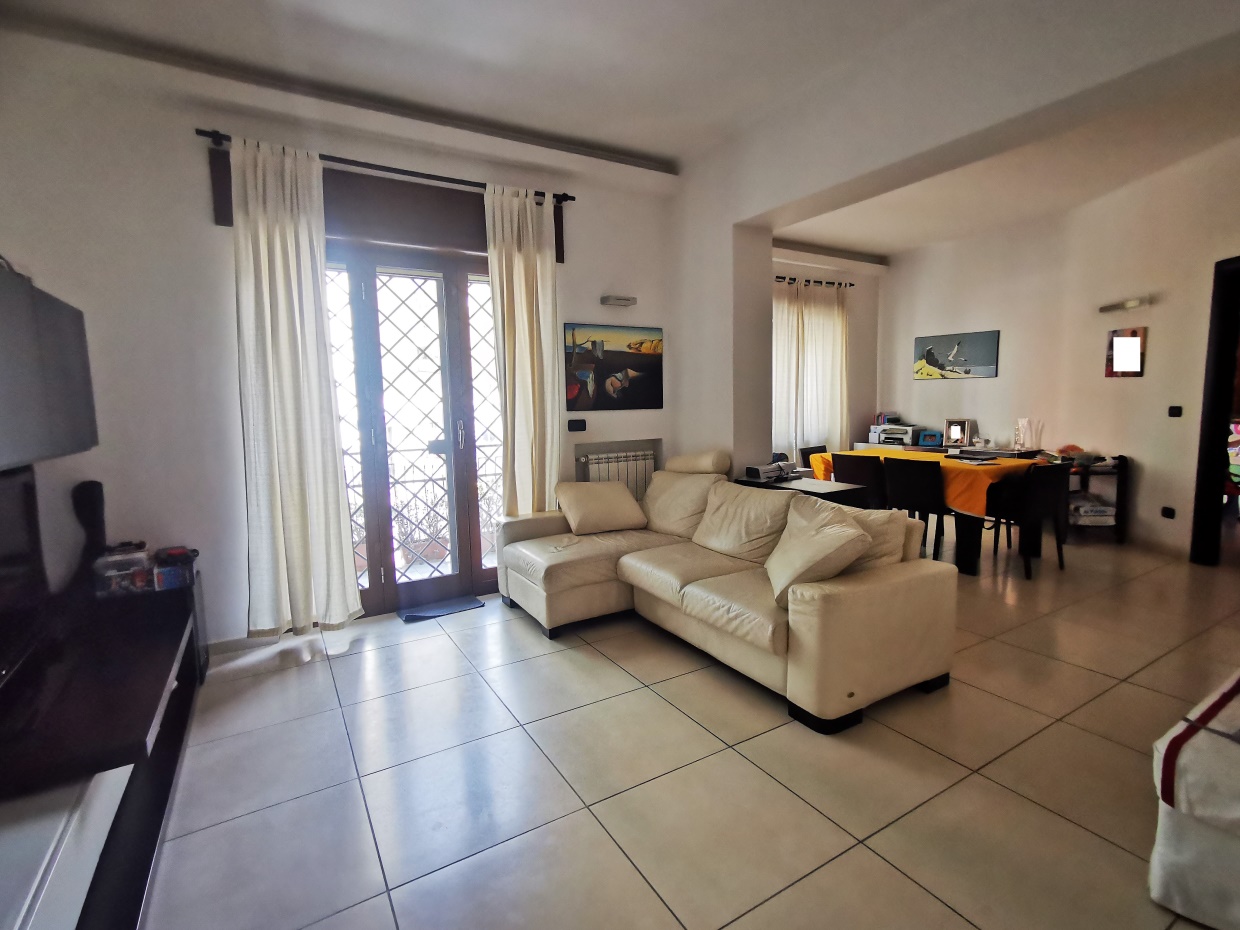 2 Bed, ApartmentFor Sale, Napoli, Campania