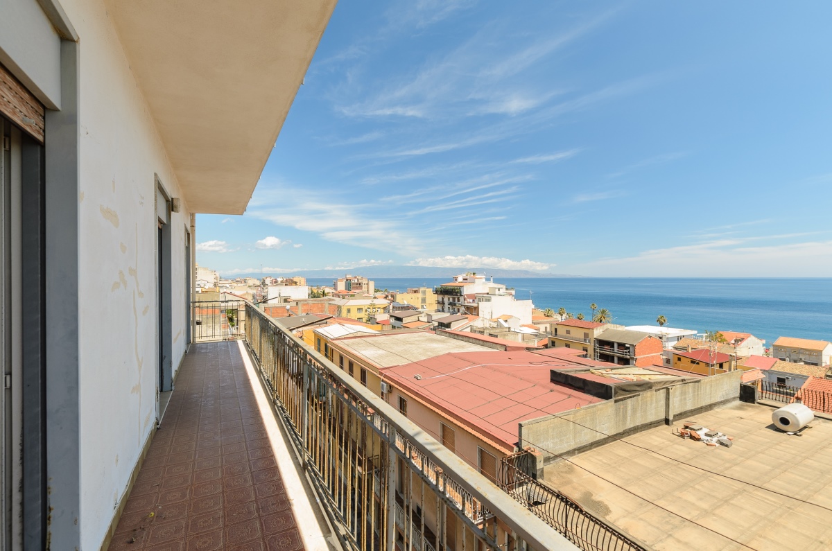 3 Bed, ApartmentFor Sale, Santa Teresa di Riva, Messina, Sicilia