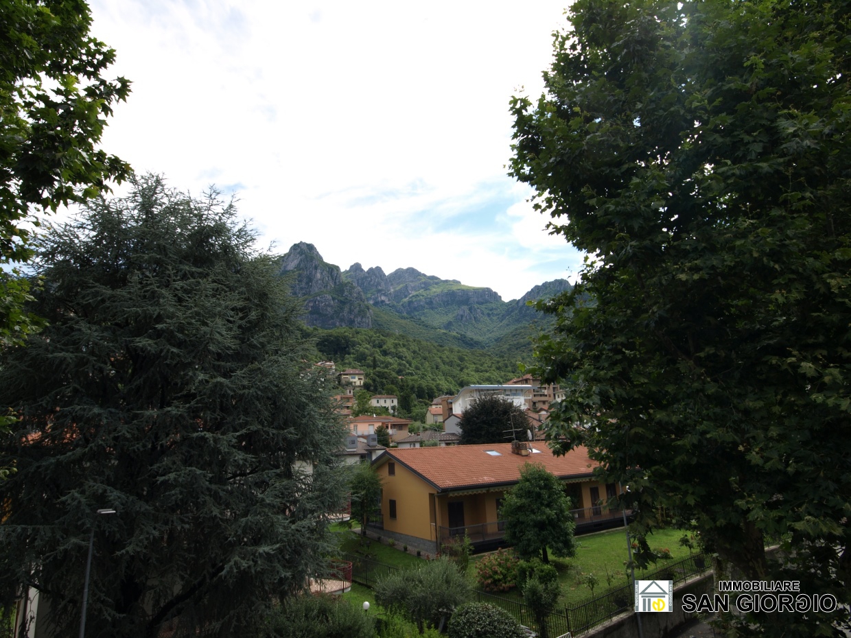 2 Bed, ApartmentFor Sale, Lecco, Lombardia