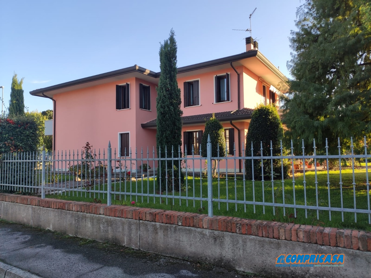 4 Bed, HouseFor Sale, Padova, Veneto