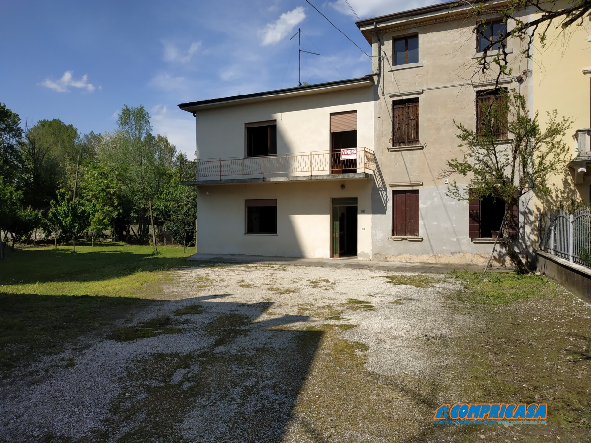 2 Bed, HouseFor Sale, Padova, Veneto