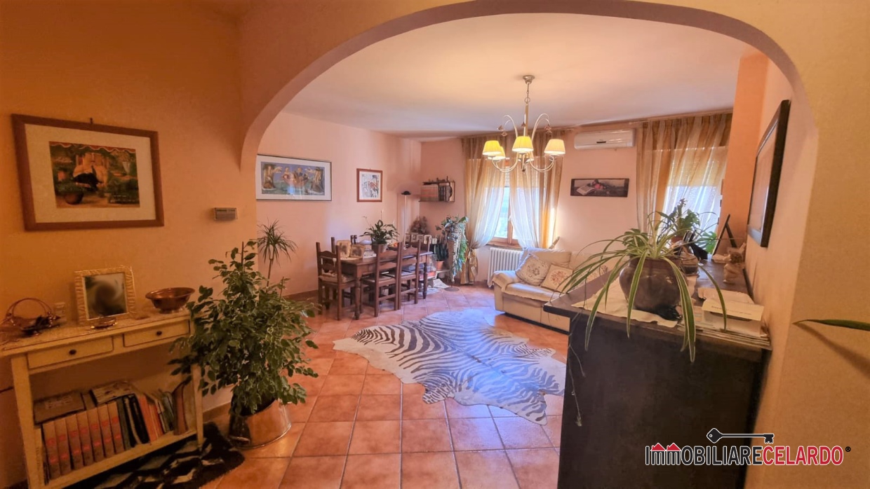 3 Bed, ApartmentFor Sale, Siena, Toscana