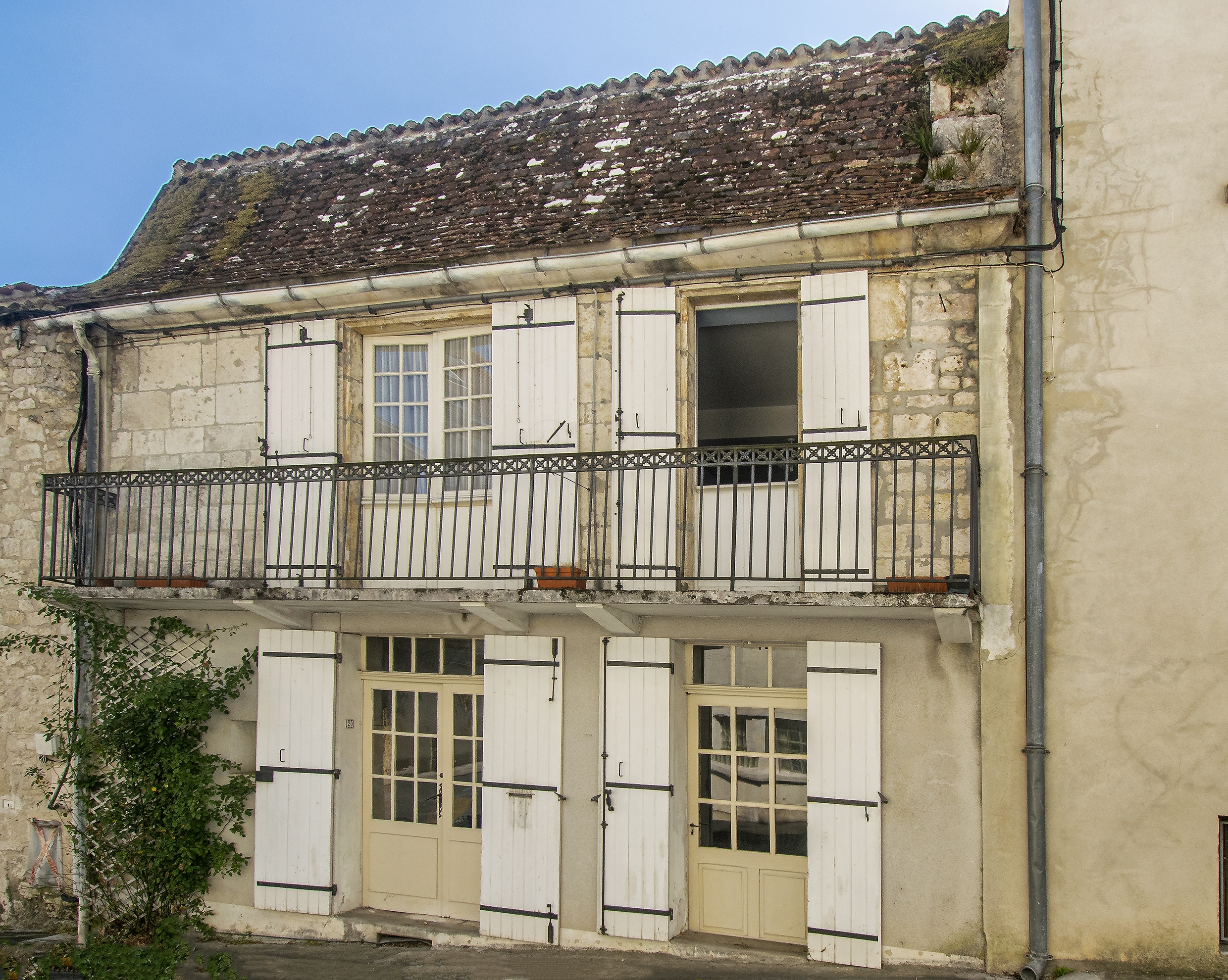 3 Bed, 1 Bath, HouseFor Sale, Sigoules, Dordogne, Aquitaine, 24240