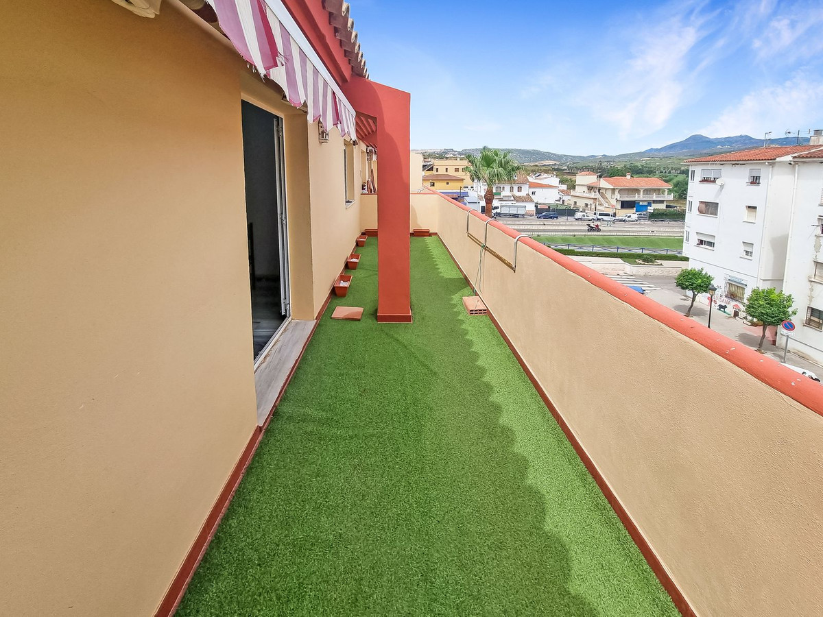 3 Bed, 2 Bath, ApartmentFor Sale, San Luis de Sabinillas, Malaga