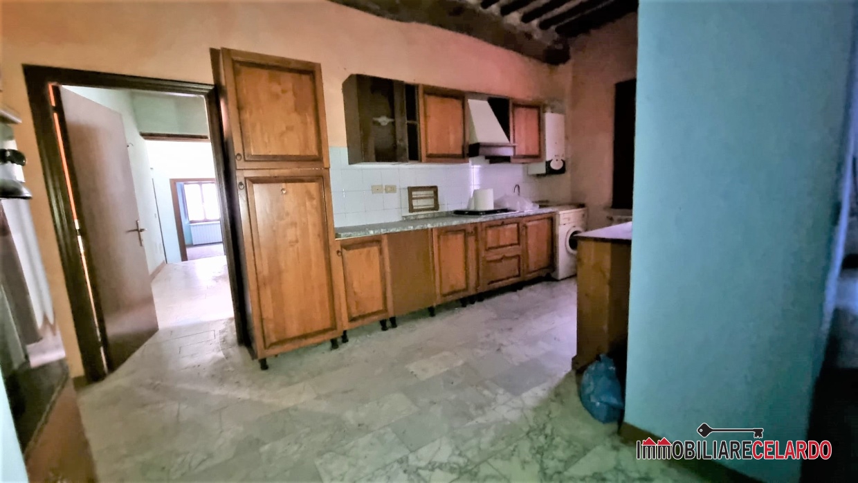 2 Bed, ApartmentFor Sale, Siena, Toscana