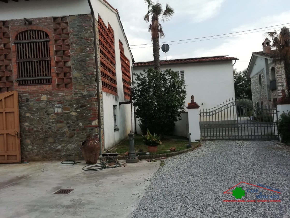 4 Bed, HouseFor Sale, Lucca, Toscana